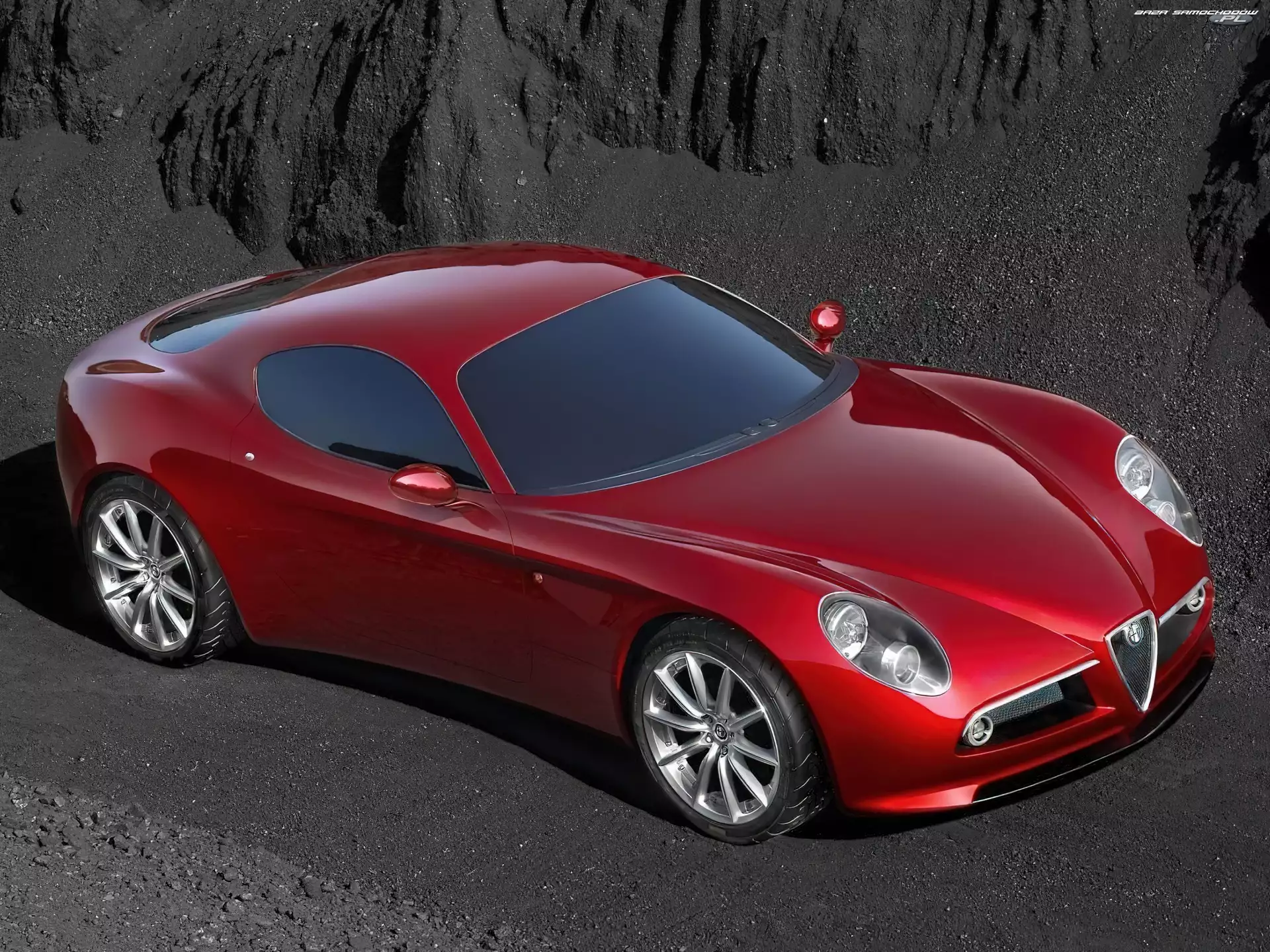 Alfa Romeo 8C
