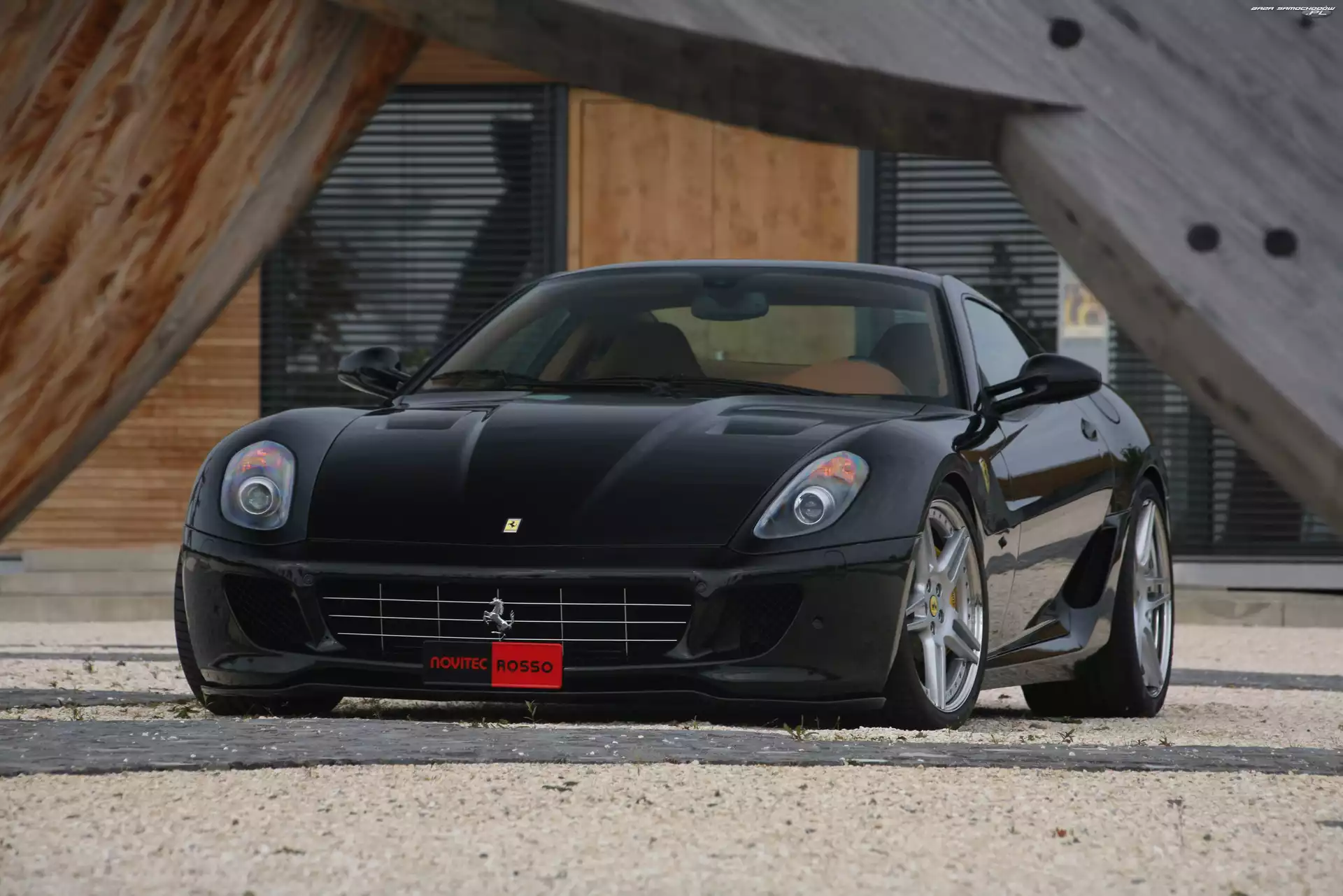 Rosso, Ferrari 599, Pakiet