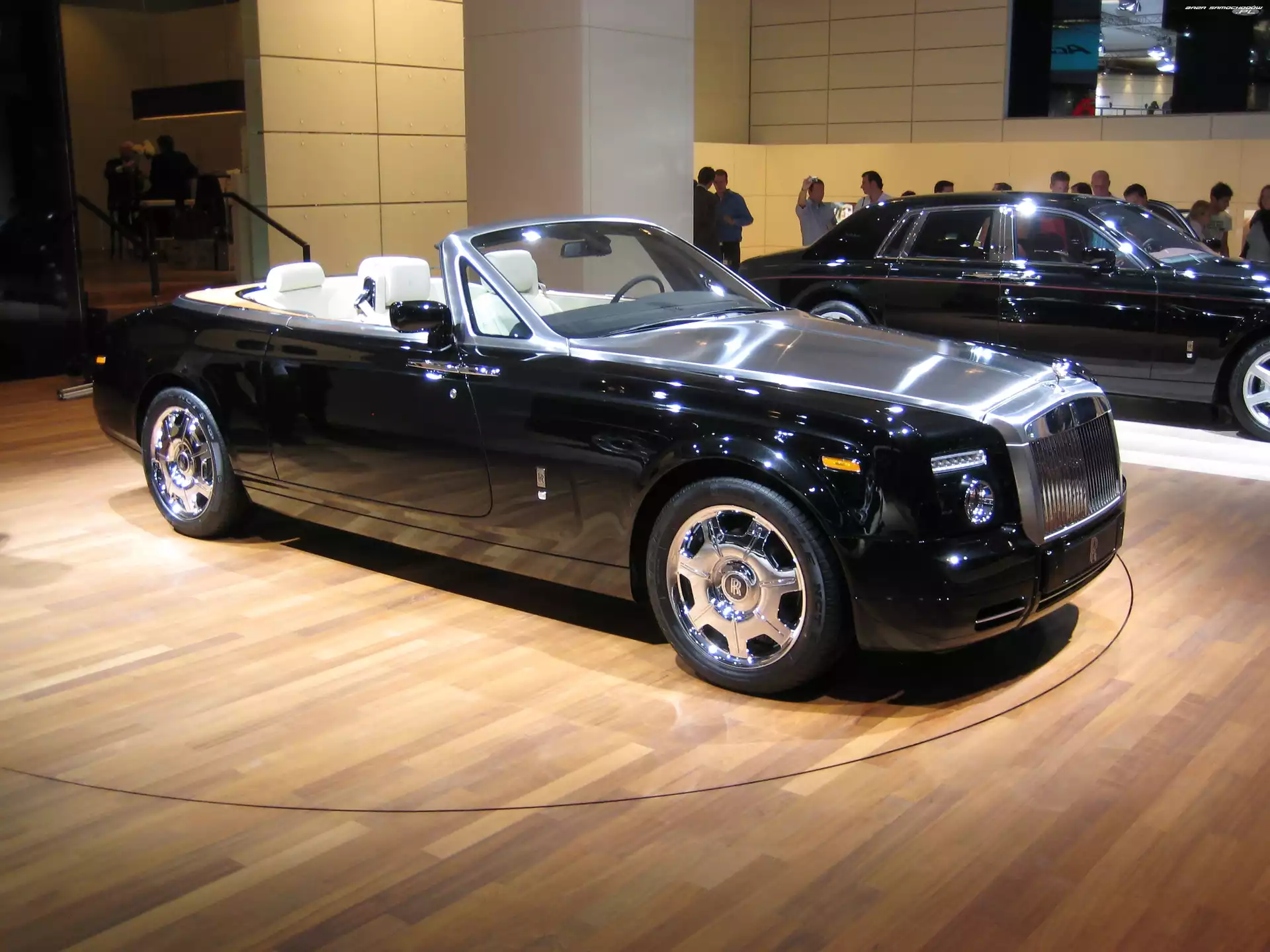 Rolls-Royce Phantom Drophead, Maska, Czarny, Metaliczna