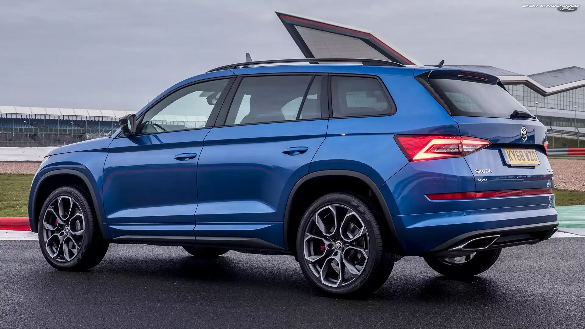 Niebieska, Skoda Kodiaq, RS