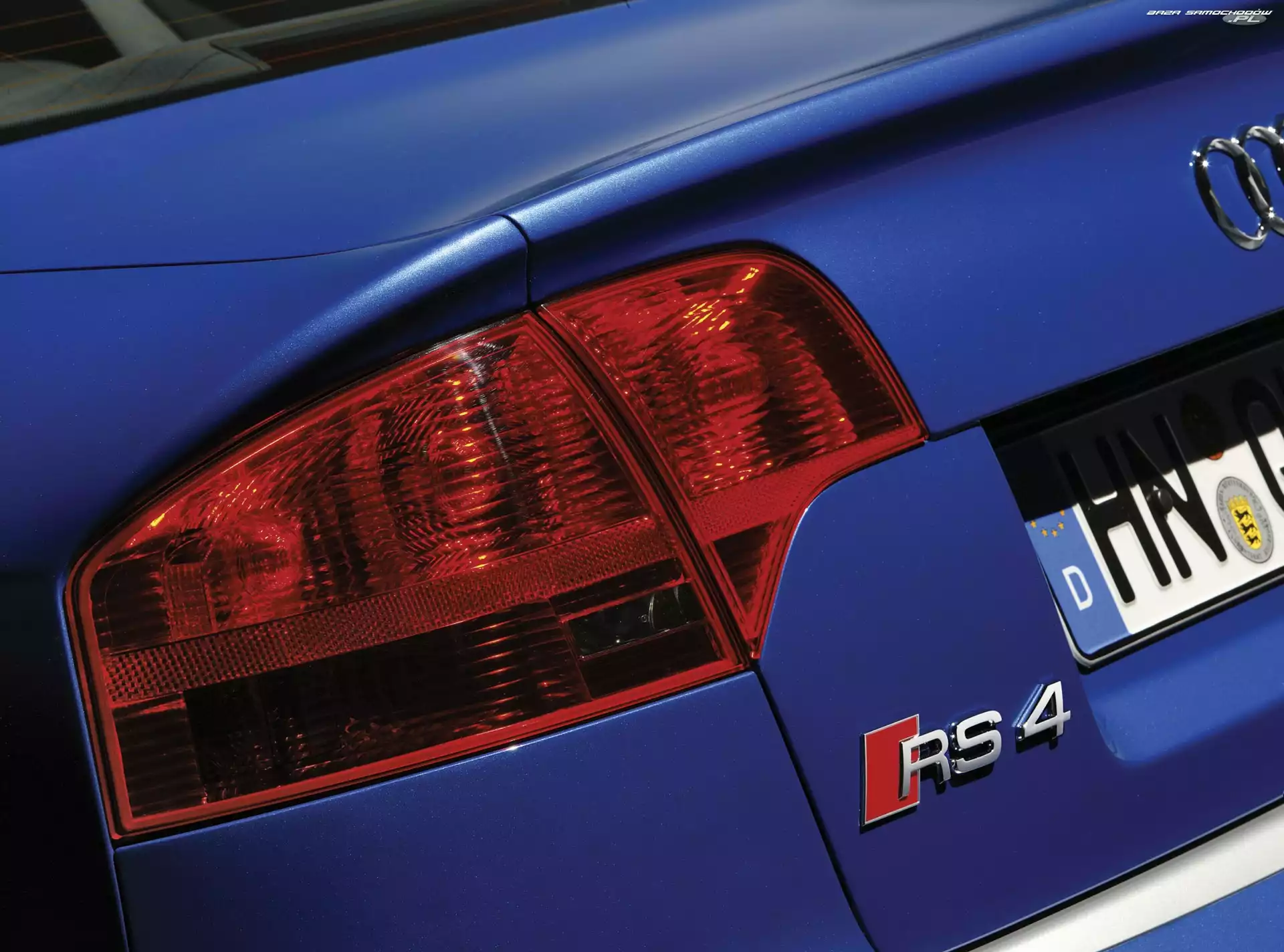 Audi RS4, A4