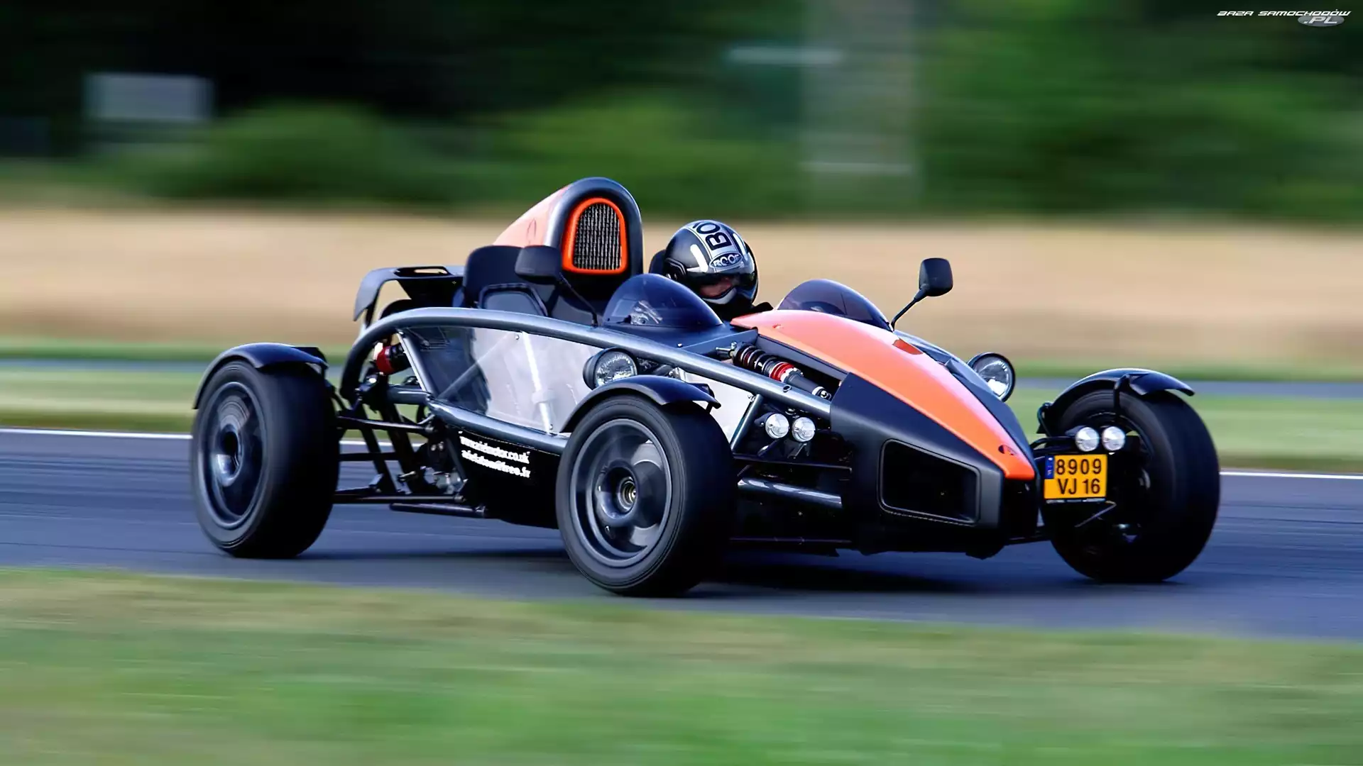Ruch, Ariel Atom, Tor