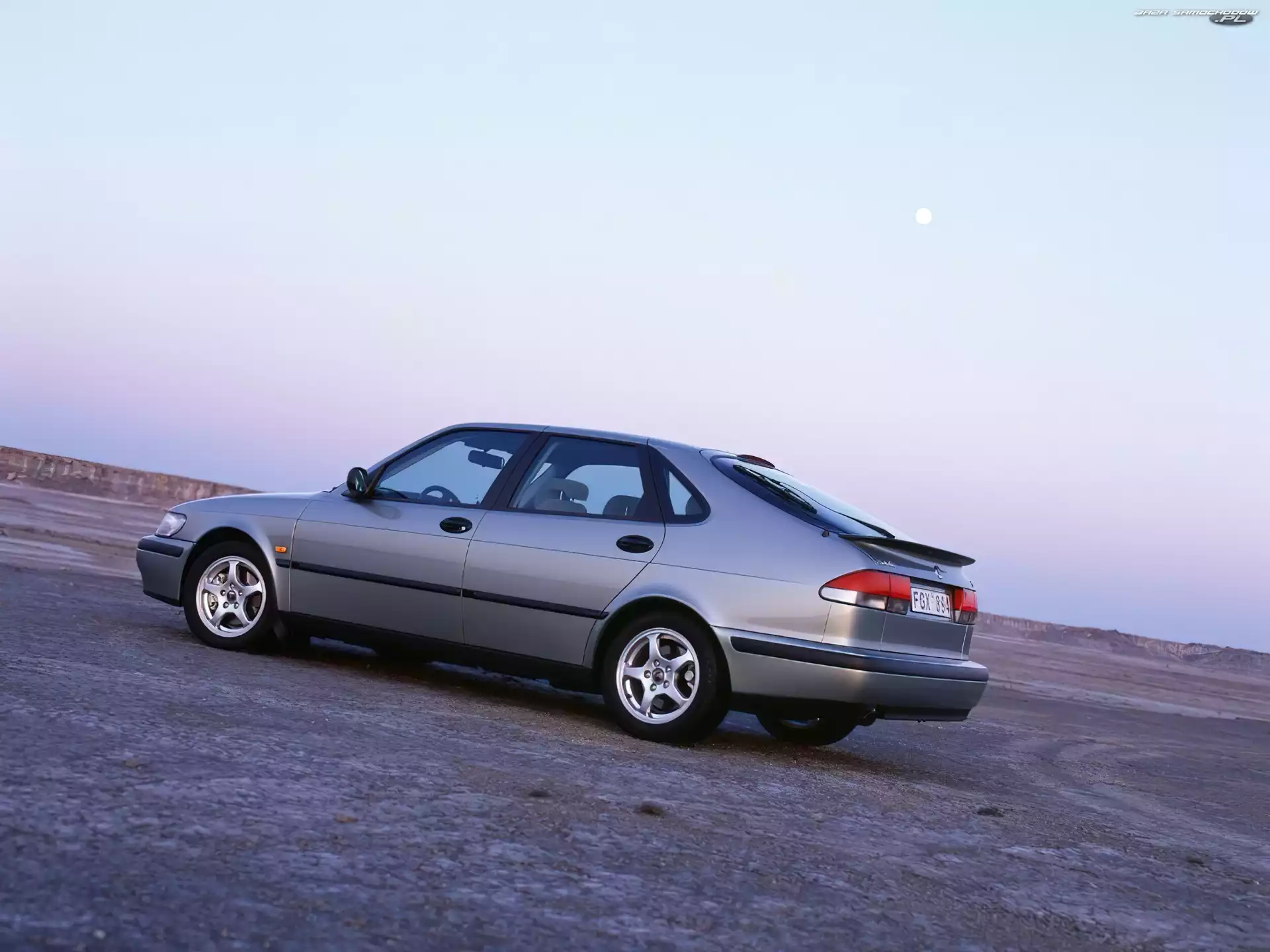 Szary, Saab 9-3