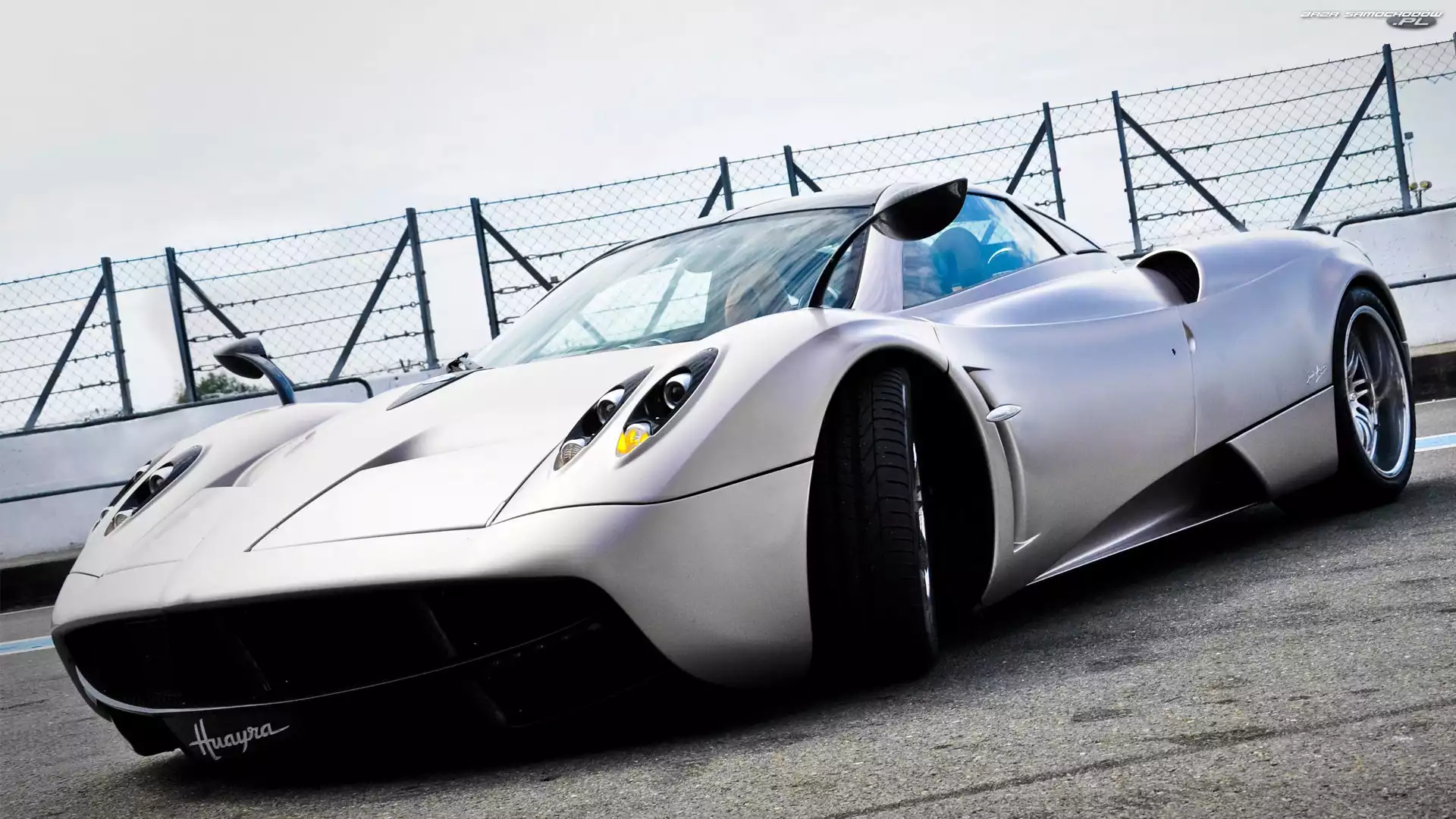 Samochód, Pagani Huayra, Sportowy