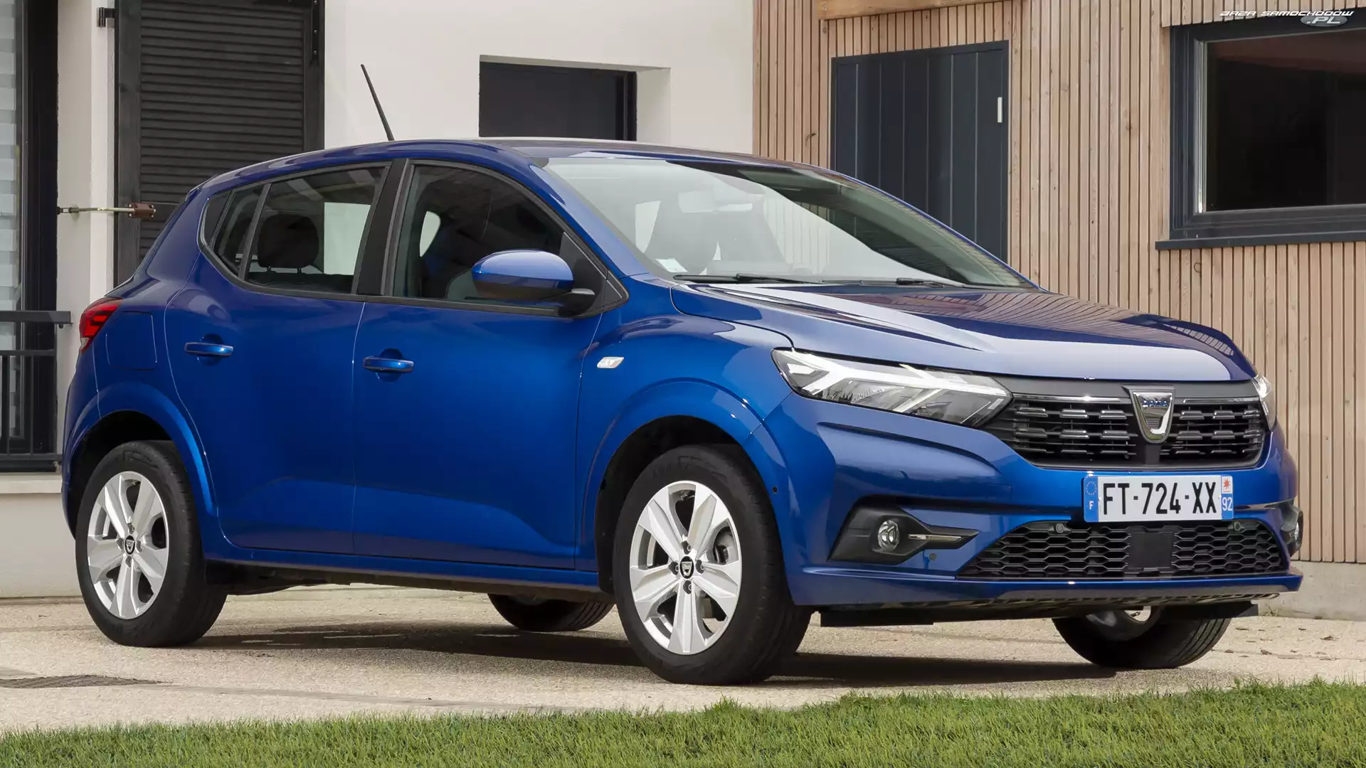 2020, Niebieska, Dacia Sandero