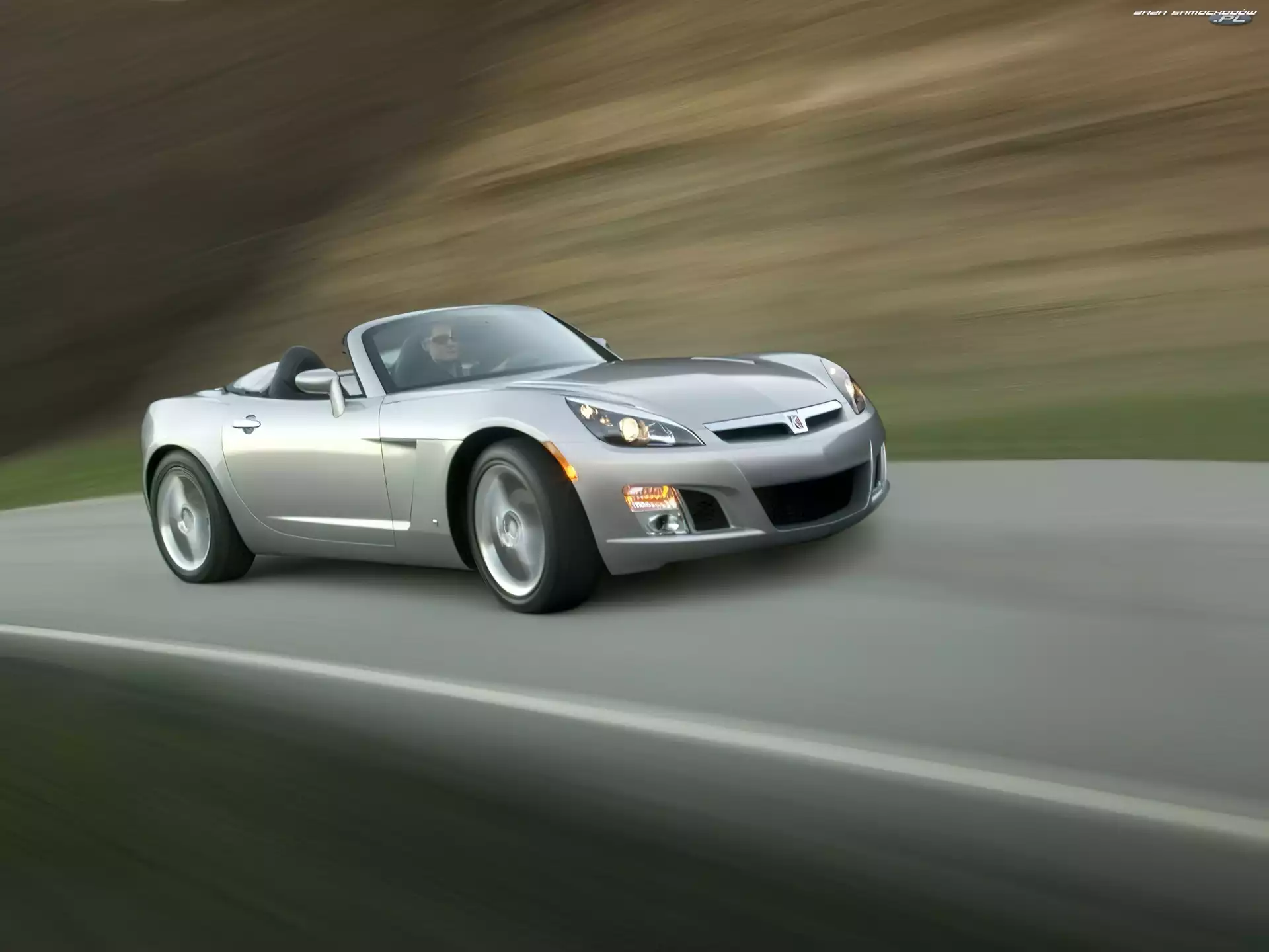 Saturn Sky, Roadster