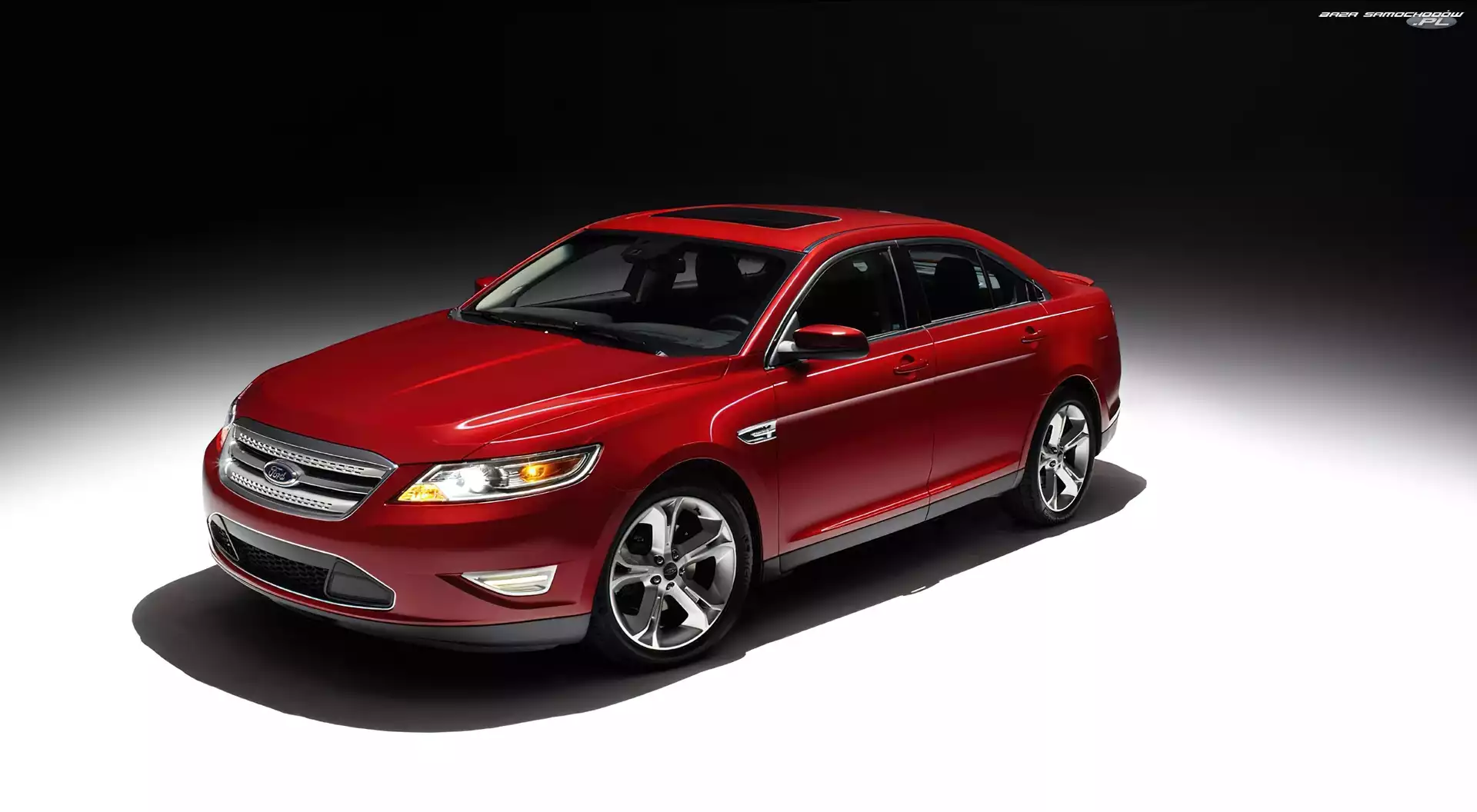Sedan, Czerwony, Ford Taurus