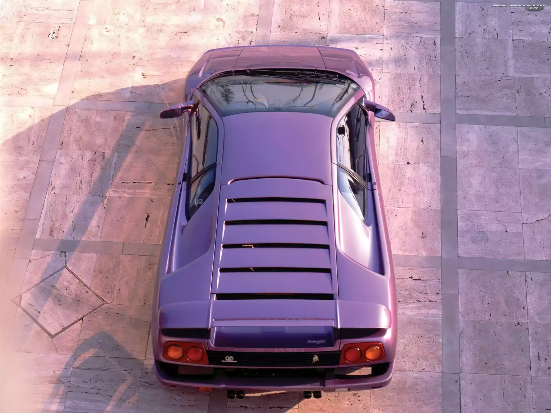 Silnika, Lamborghini Diablo, Pokrywa