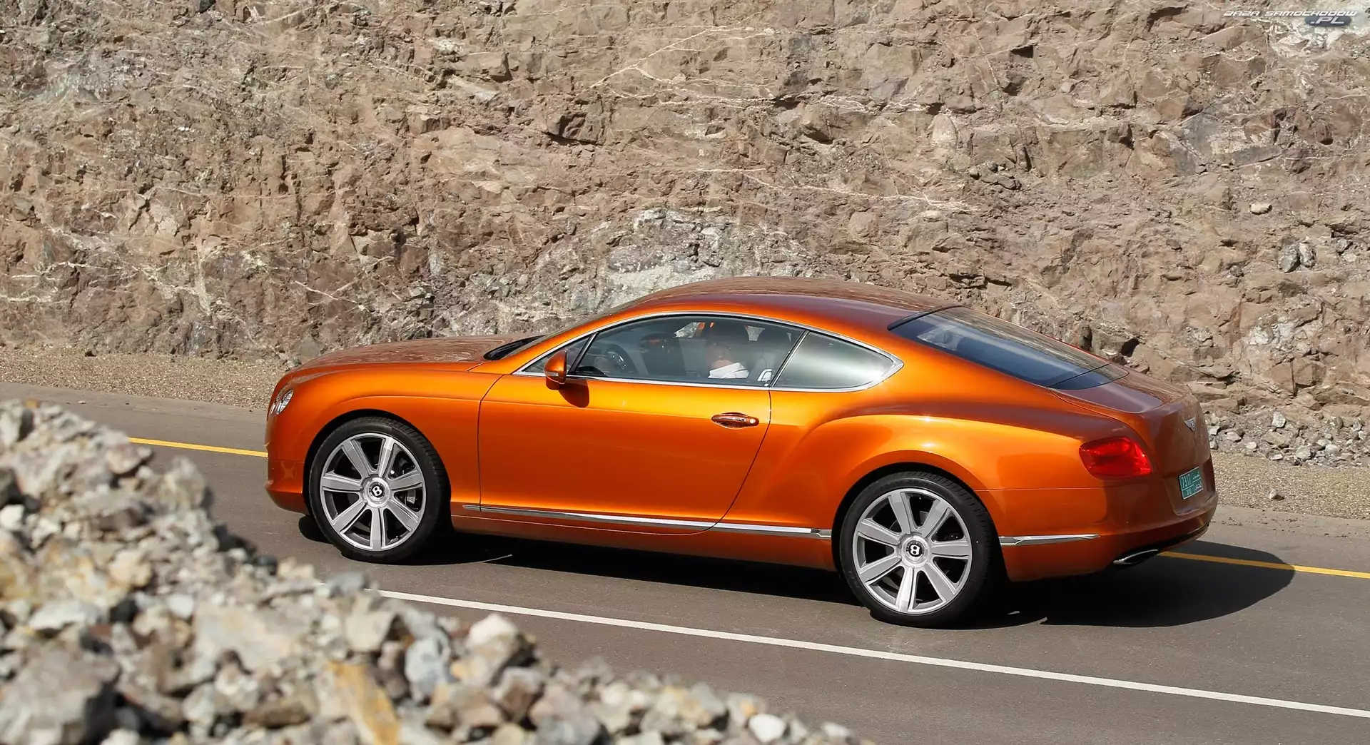 Skały, Bentley Continental, Alufelgi