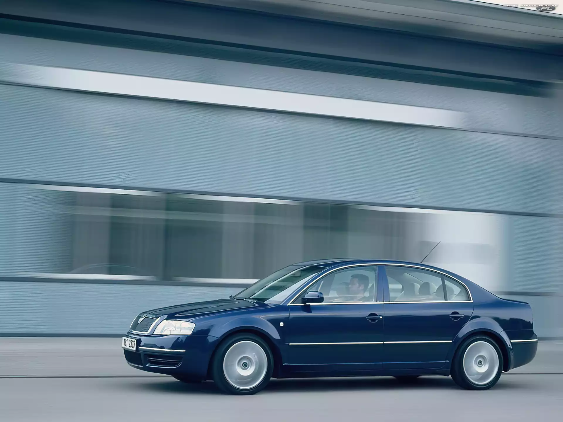 Skoda Superb, Niebieska