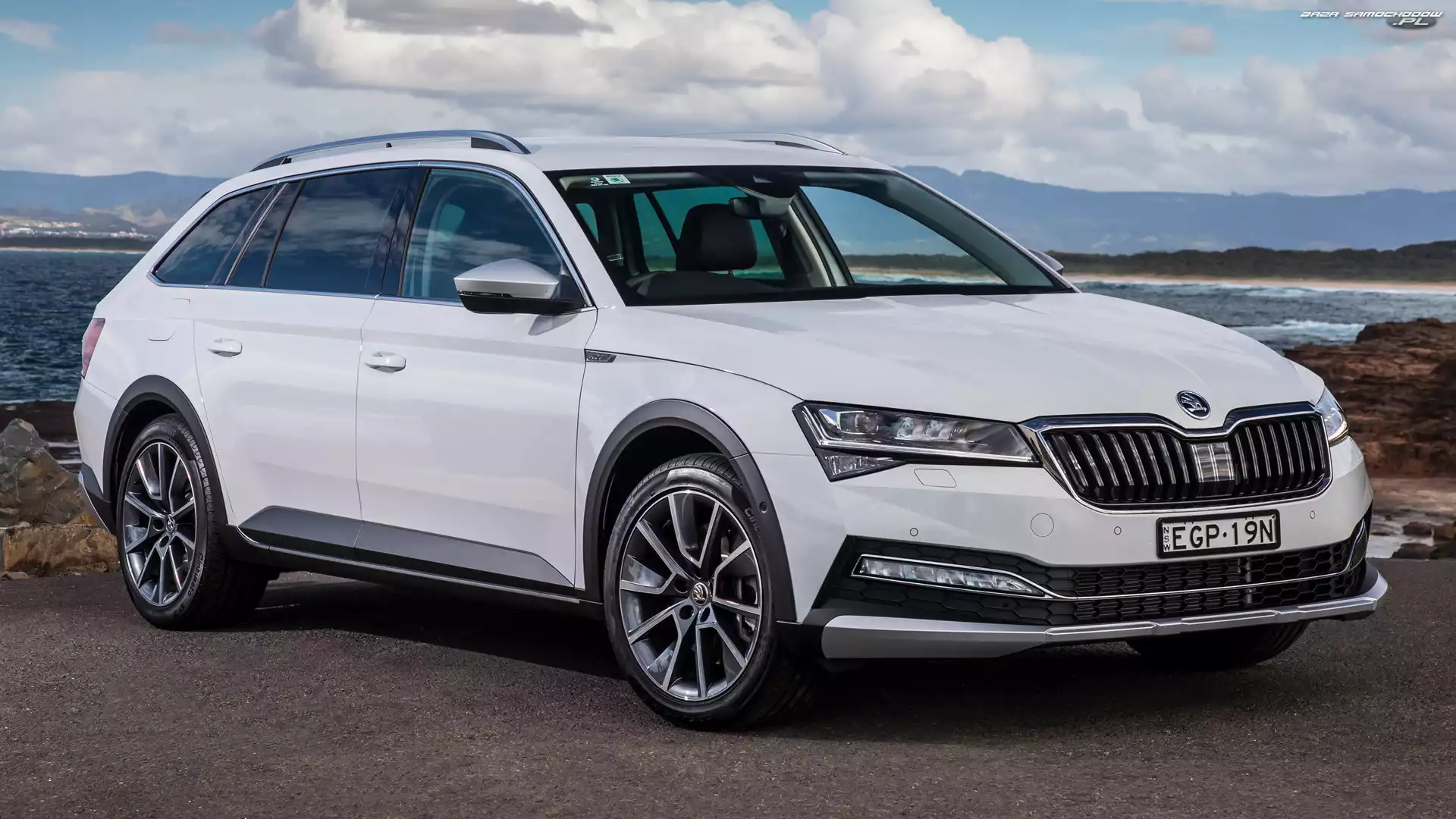 Skoda Superb Scout
