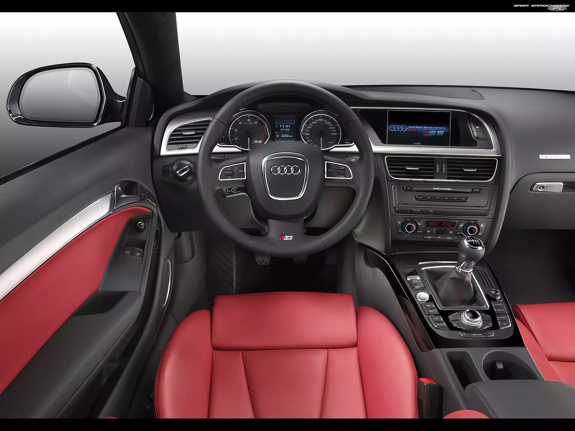 Skóry, Audi A5, Czerwone