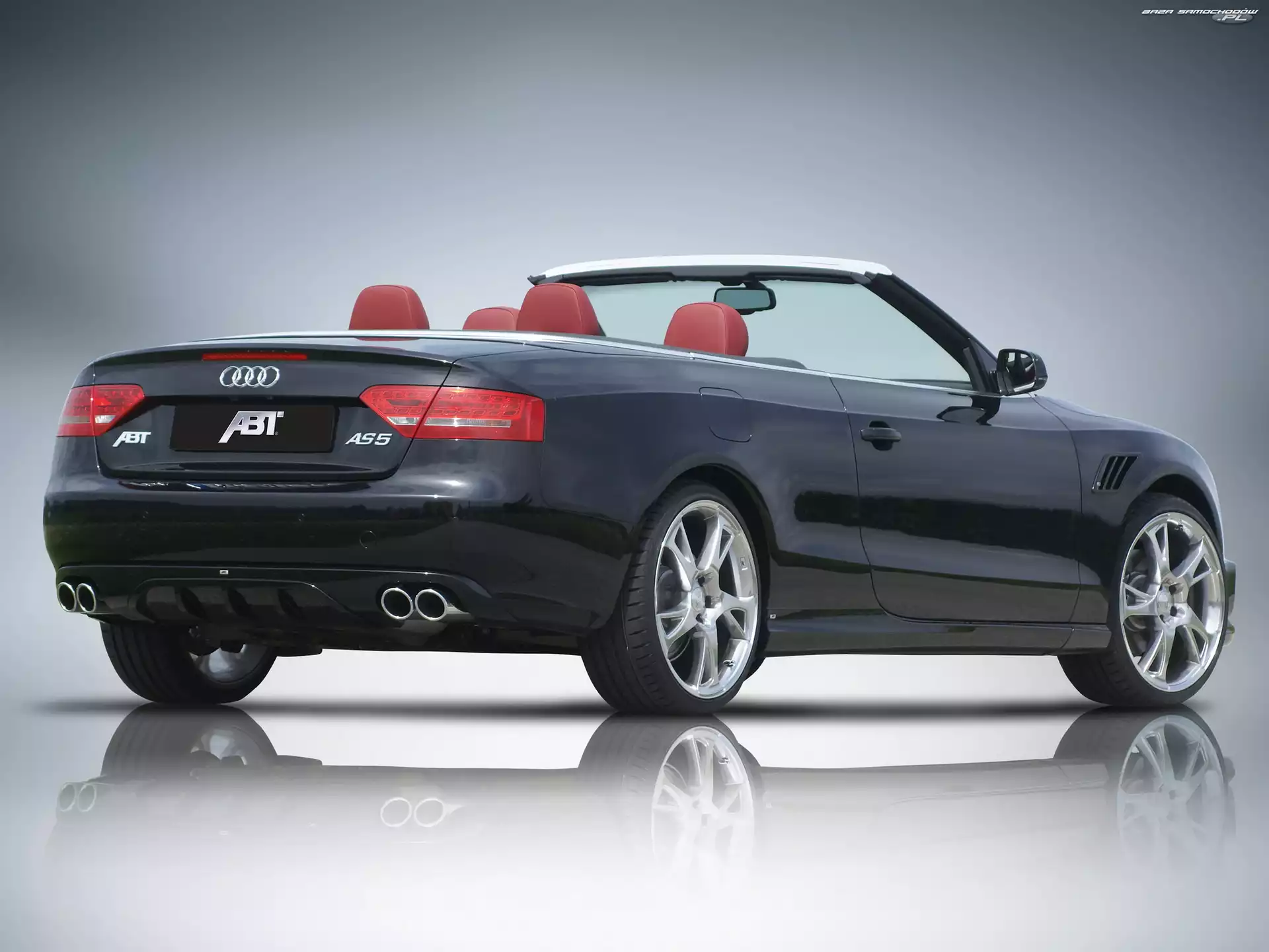 Skóry, Audi AS5, Czerwone