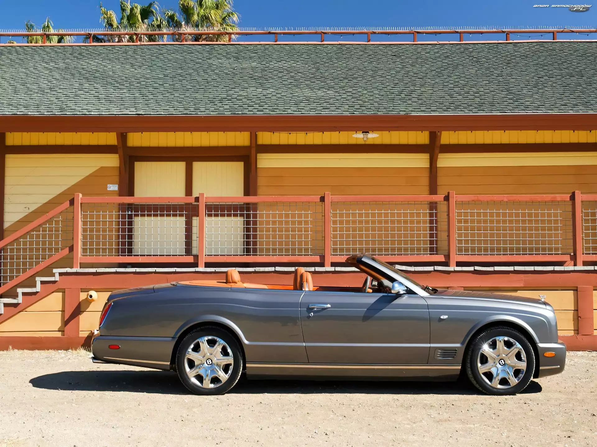 Skóry, Bentley Azure, Brązowe