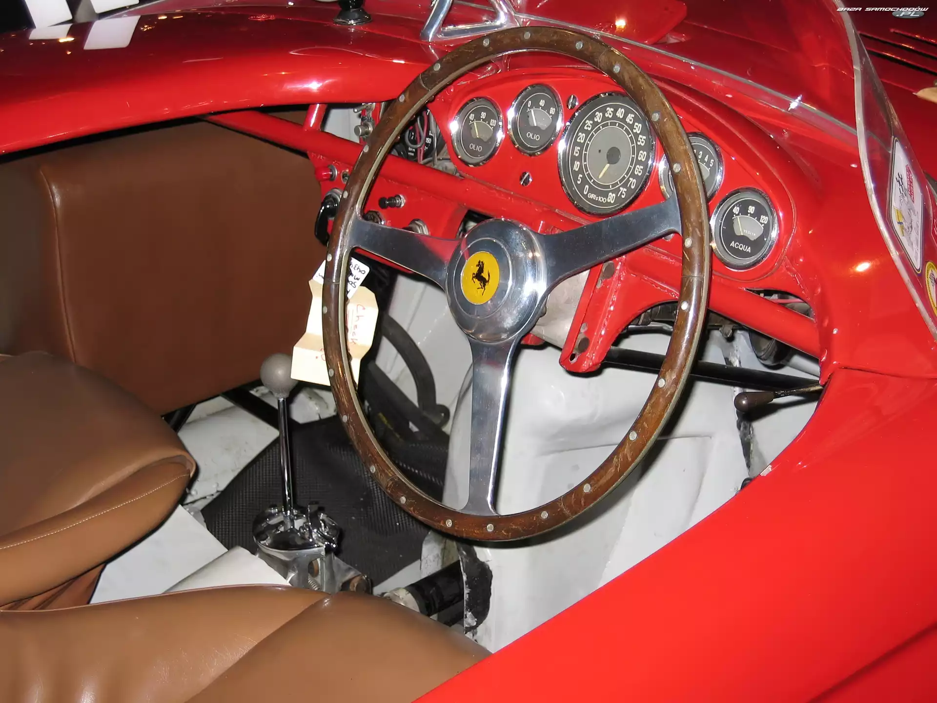 skrzynia biegów, Ferrari, kierownica
