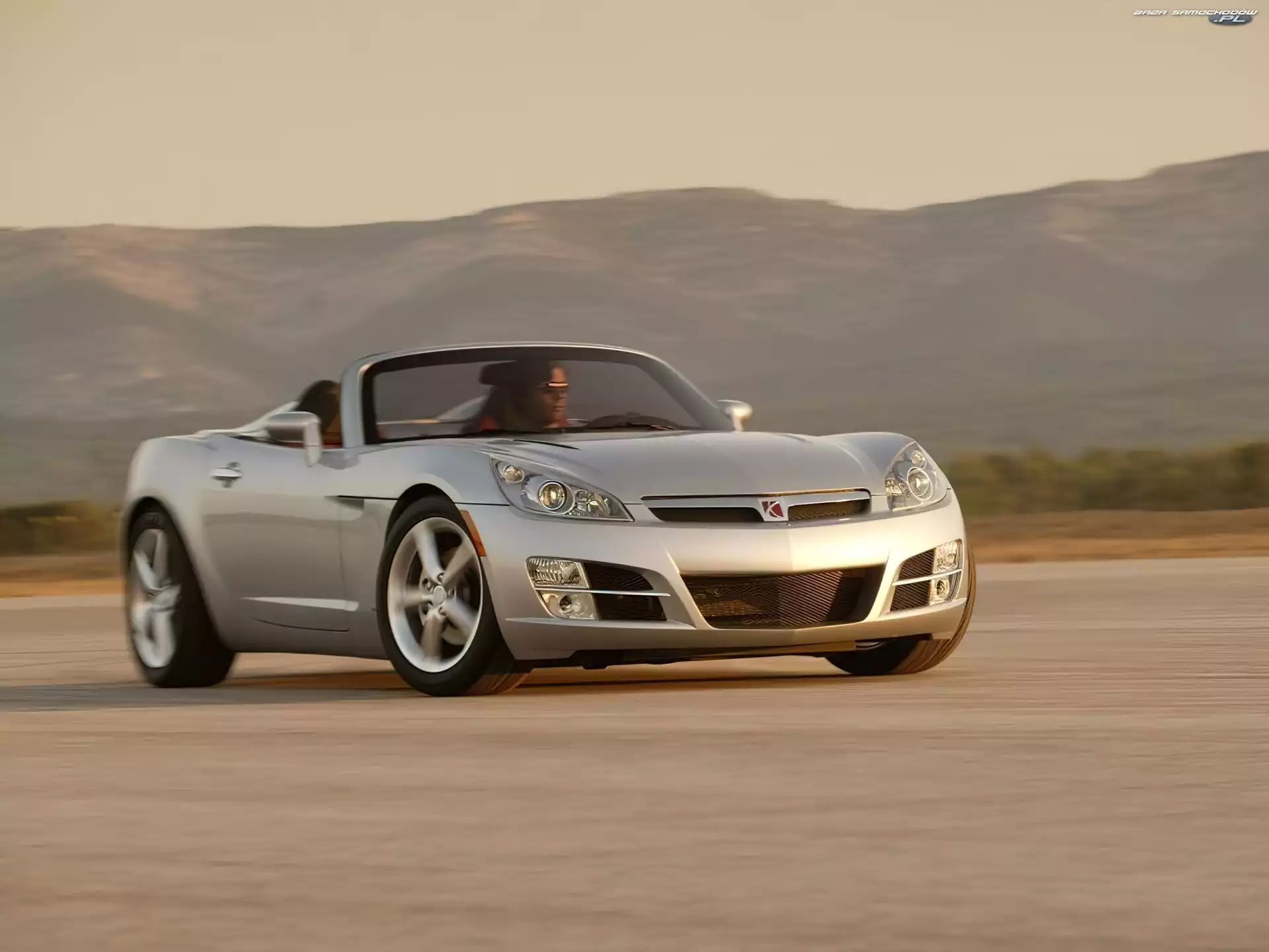 Roadster, Saturn Sky