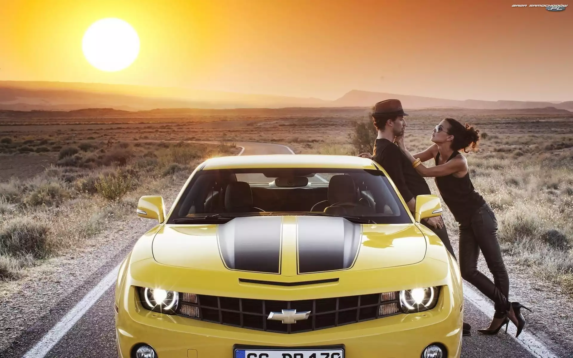 Słońce, Droga, Chevrolet Camaro, Żółty, Para