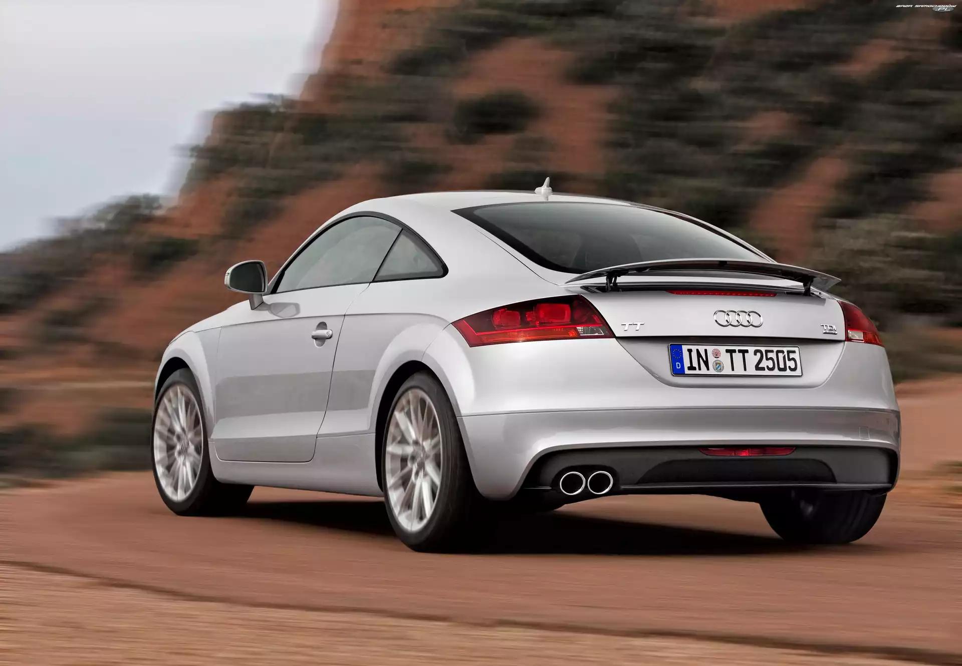 Spojler, Audi TT, Wysuwany