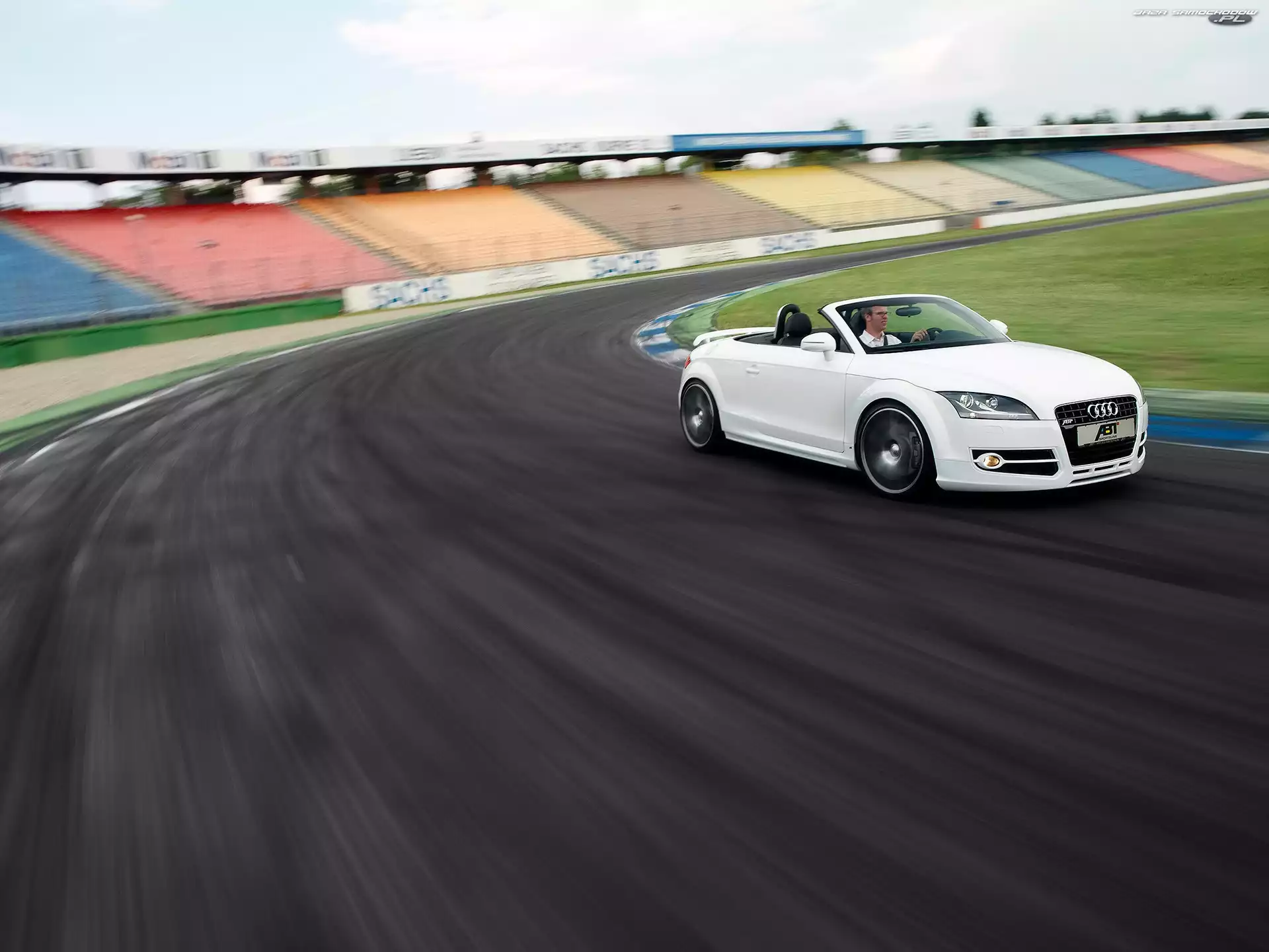 Sportline, Jezdne, Audi TT, Właściwości