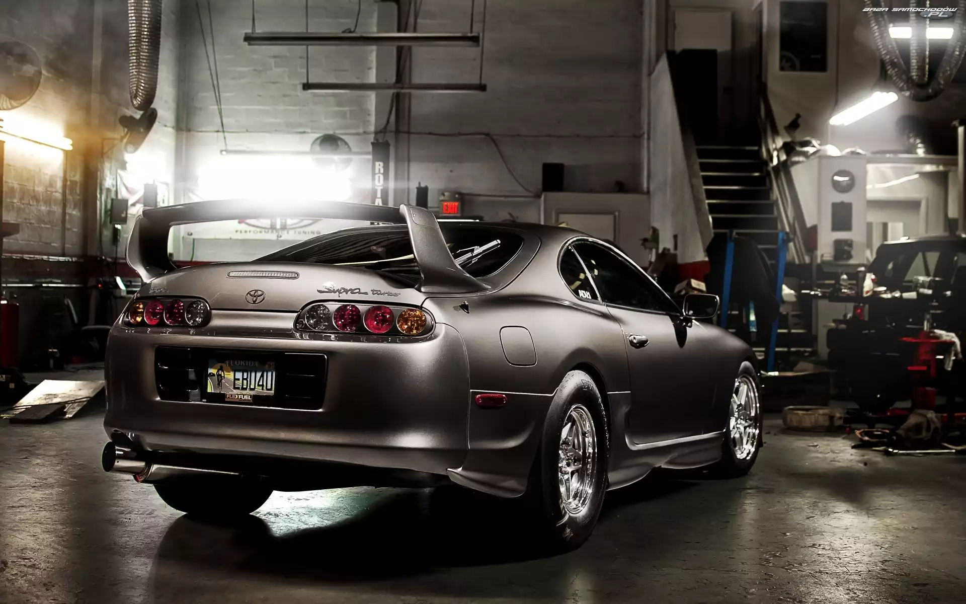 Srebrna, Toyota Supra, Tuning