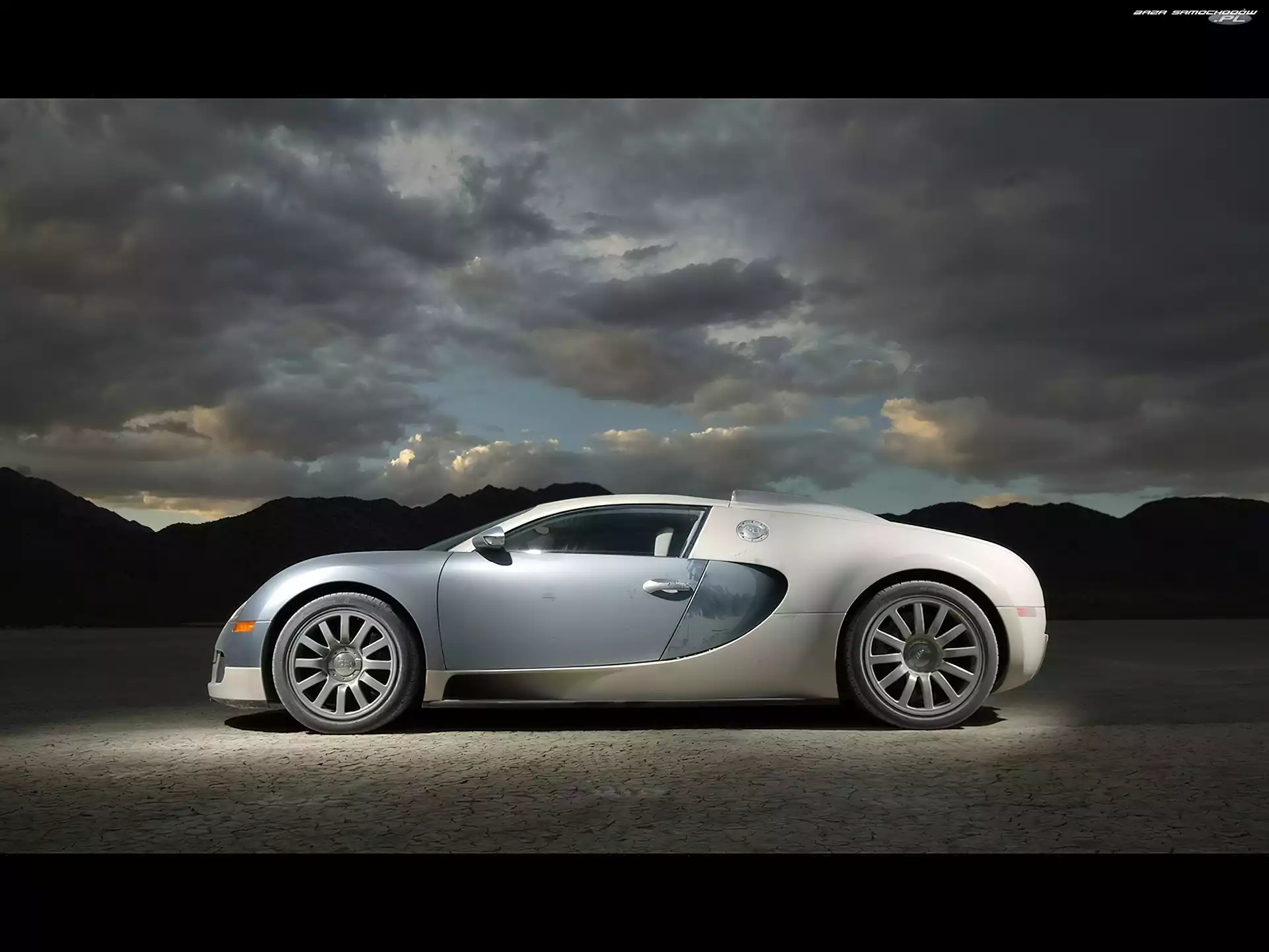 Chmury, Srebrne, Bugatti