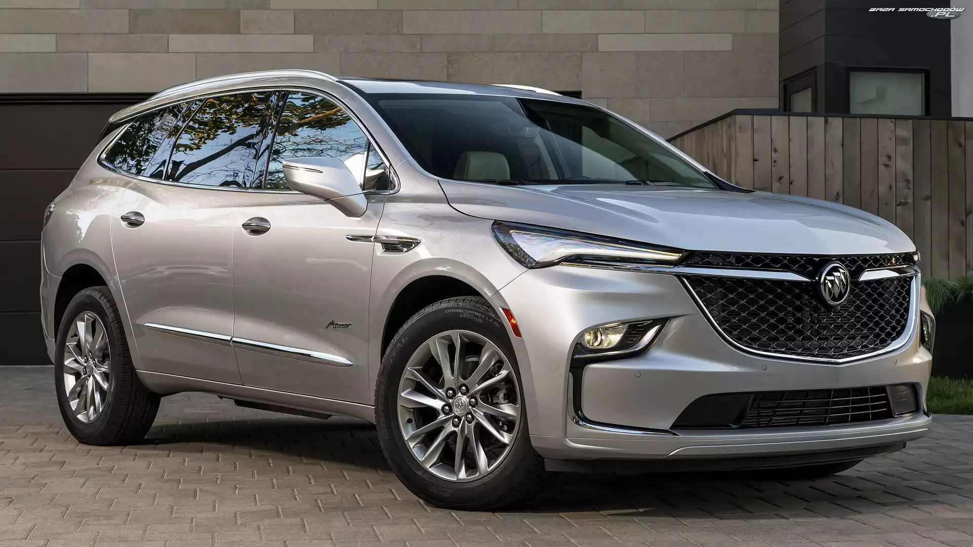Buick Enclave Avenir, Srebrny