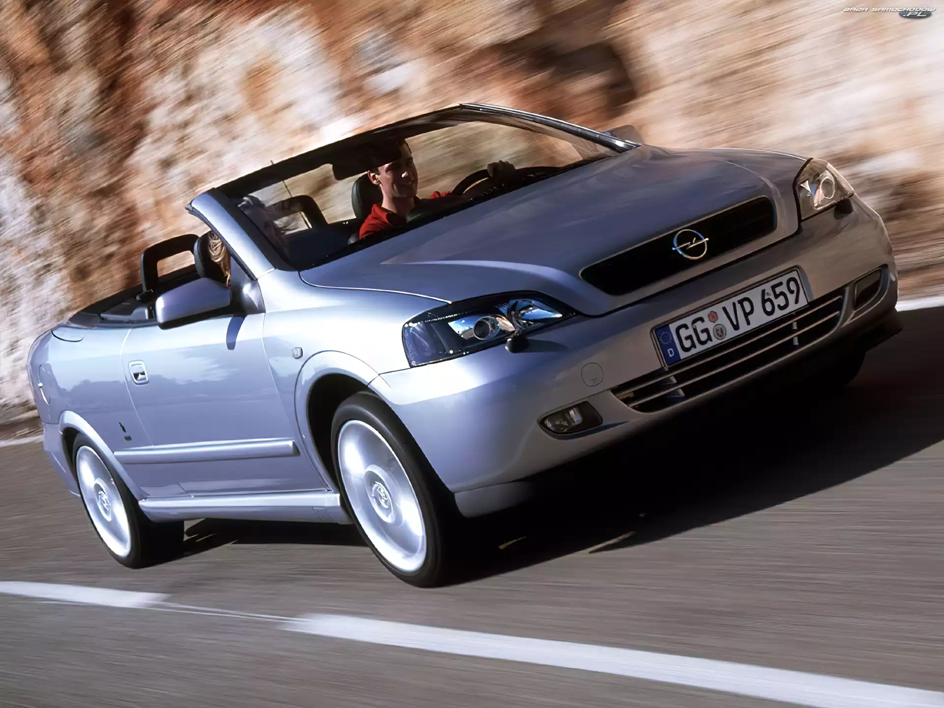 Cabrio, Srebrny, Bertone