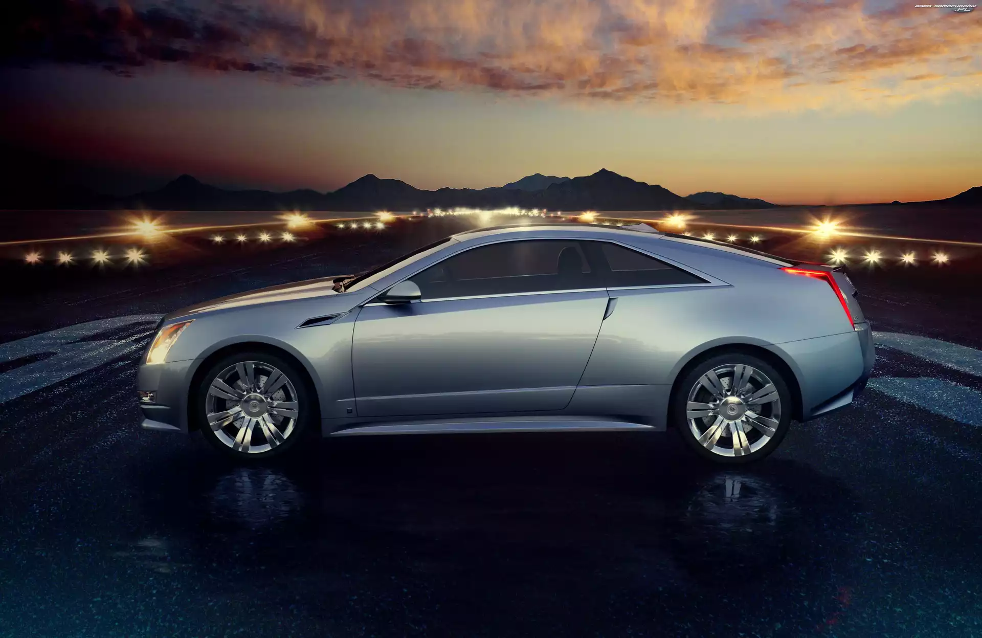 Strona, Lotnisko, Lewa, Cadillac CTS