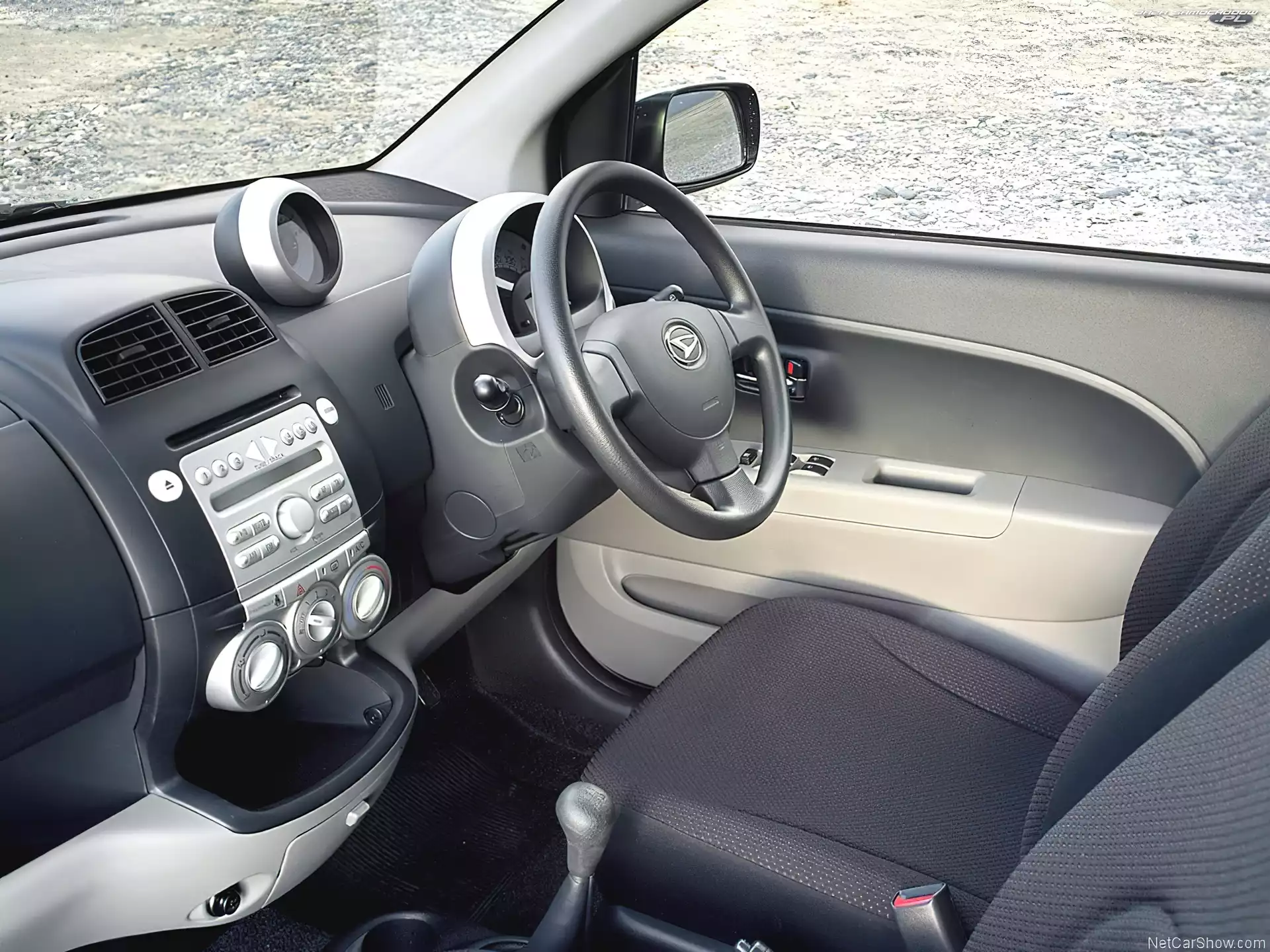 Prawej, Po, Stronie, Daihatsu Sirion, Kierownica
