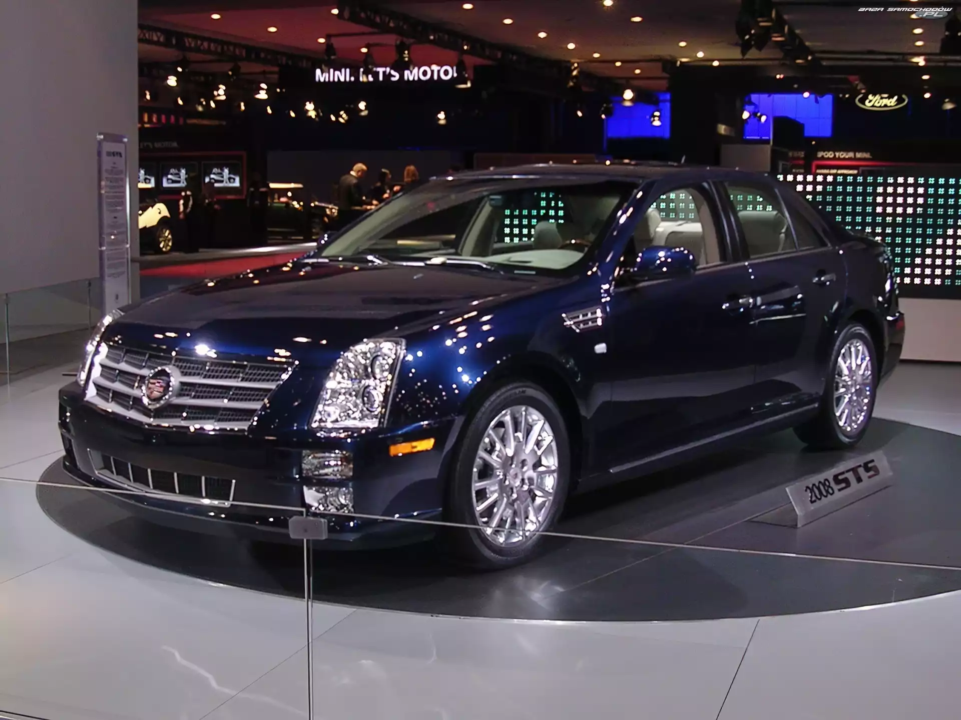 Wystawa, Cadillac STS