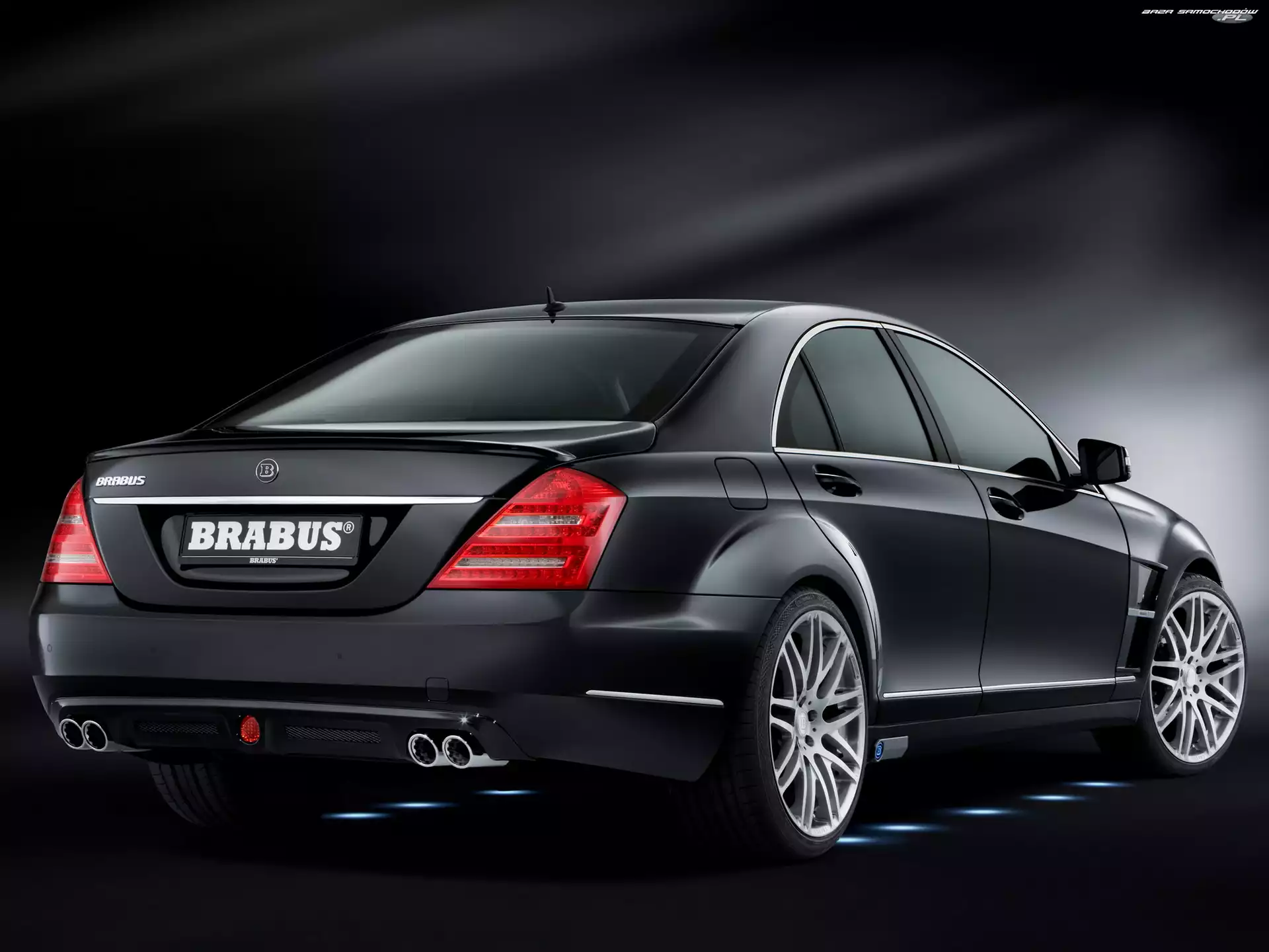 SV12 R, Wydechowy, Brabus, Układ