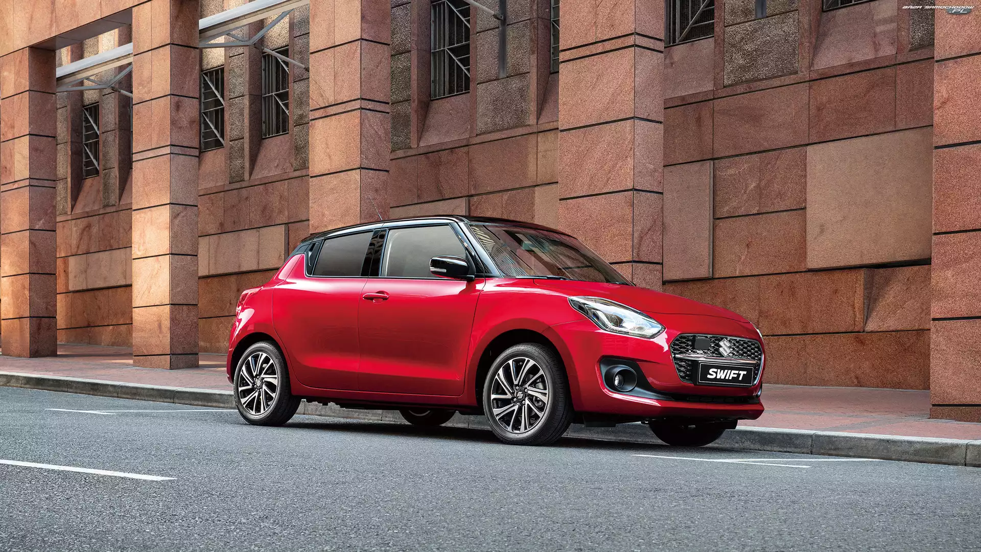 Bok, Czerwone, Suzuki Swift