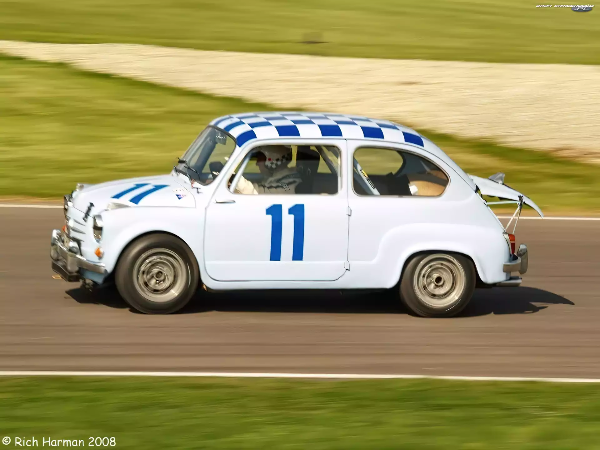 Szachownica, Abarth 600, Wyścig