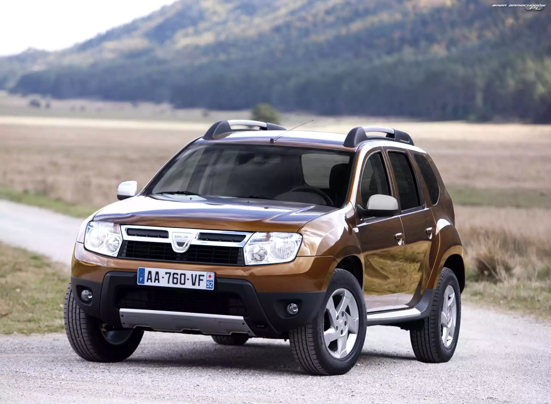 Szosowe, Dacia Duster, Opony