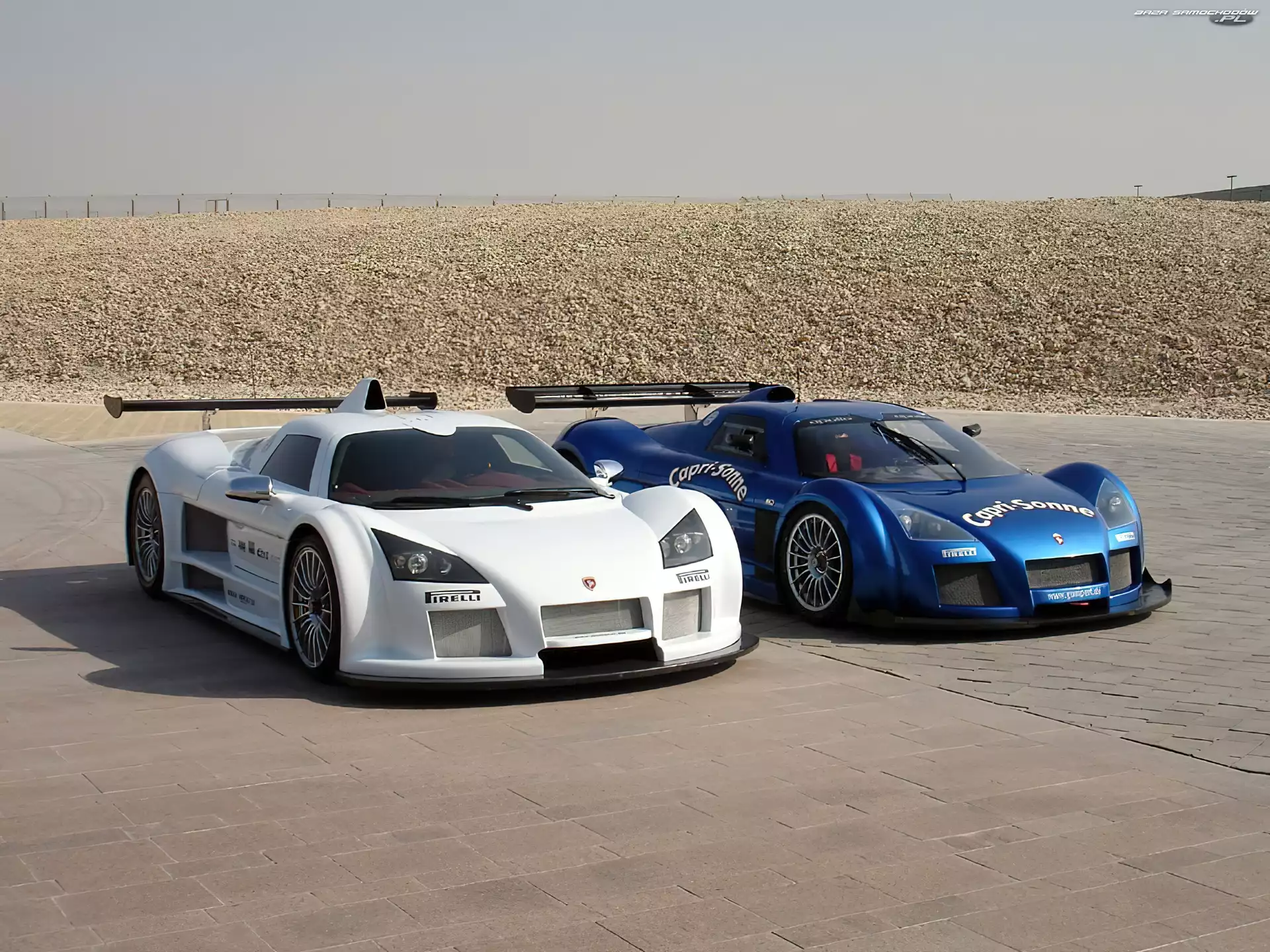 Sztuki, Gumpert Apollo, Dwie