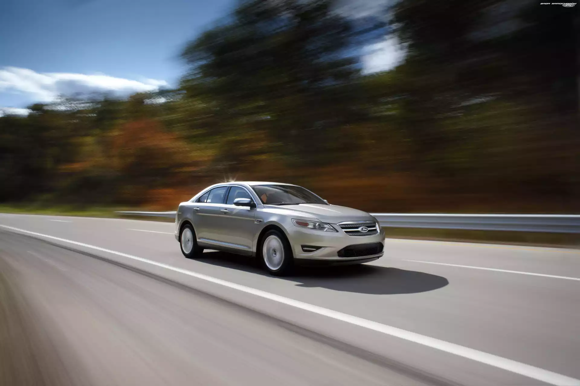 Ford Taurus, Droga