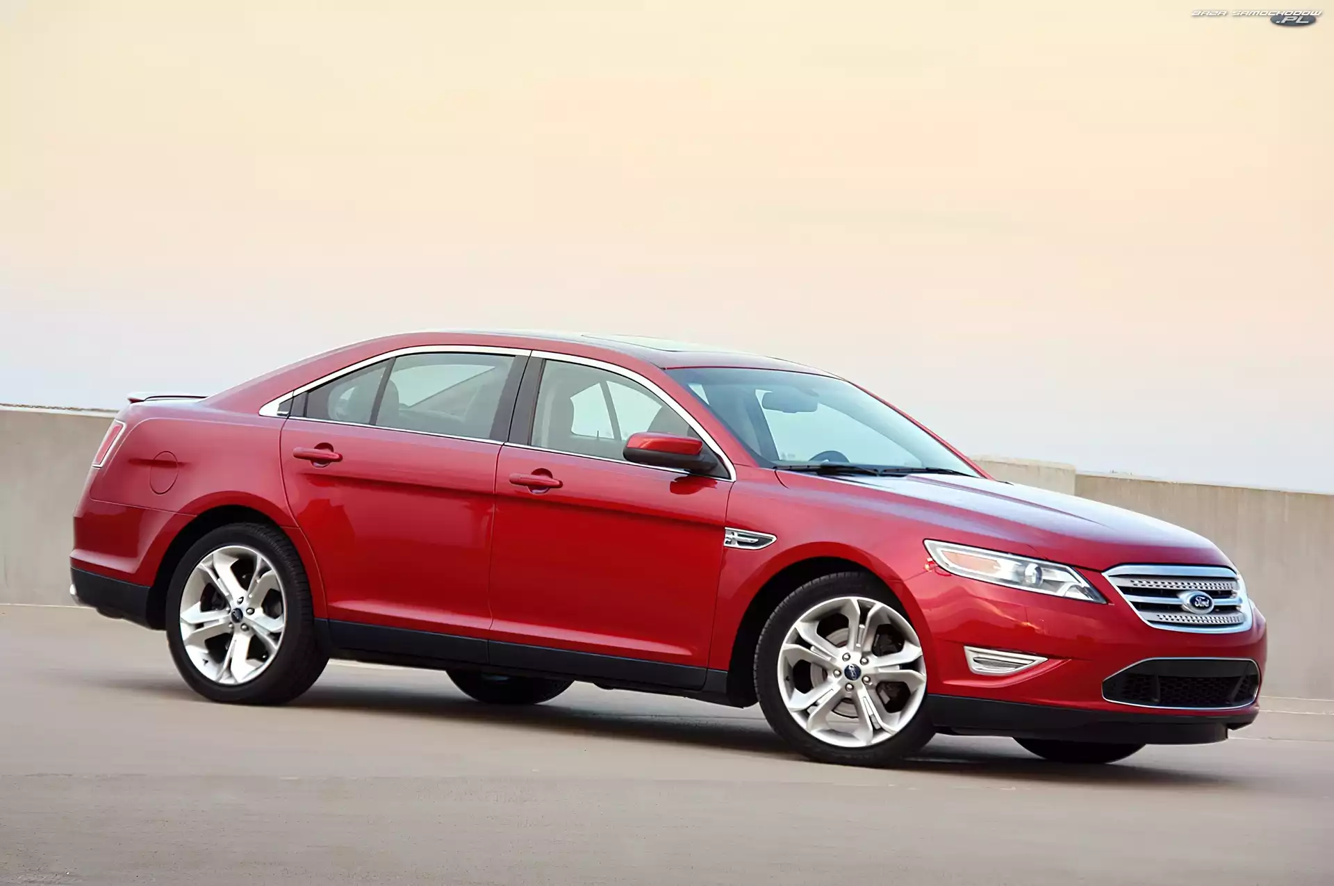 Sedan, Ford Taurus