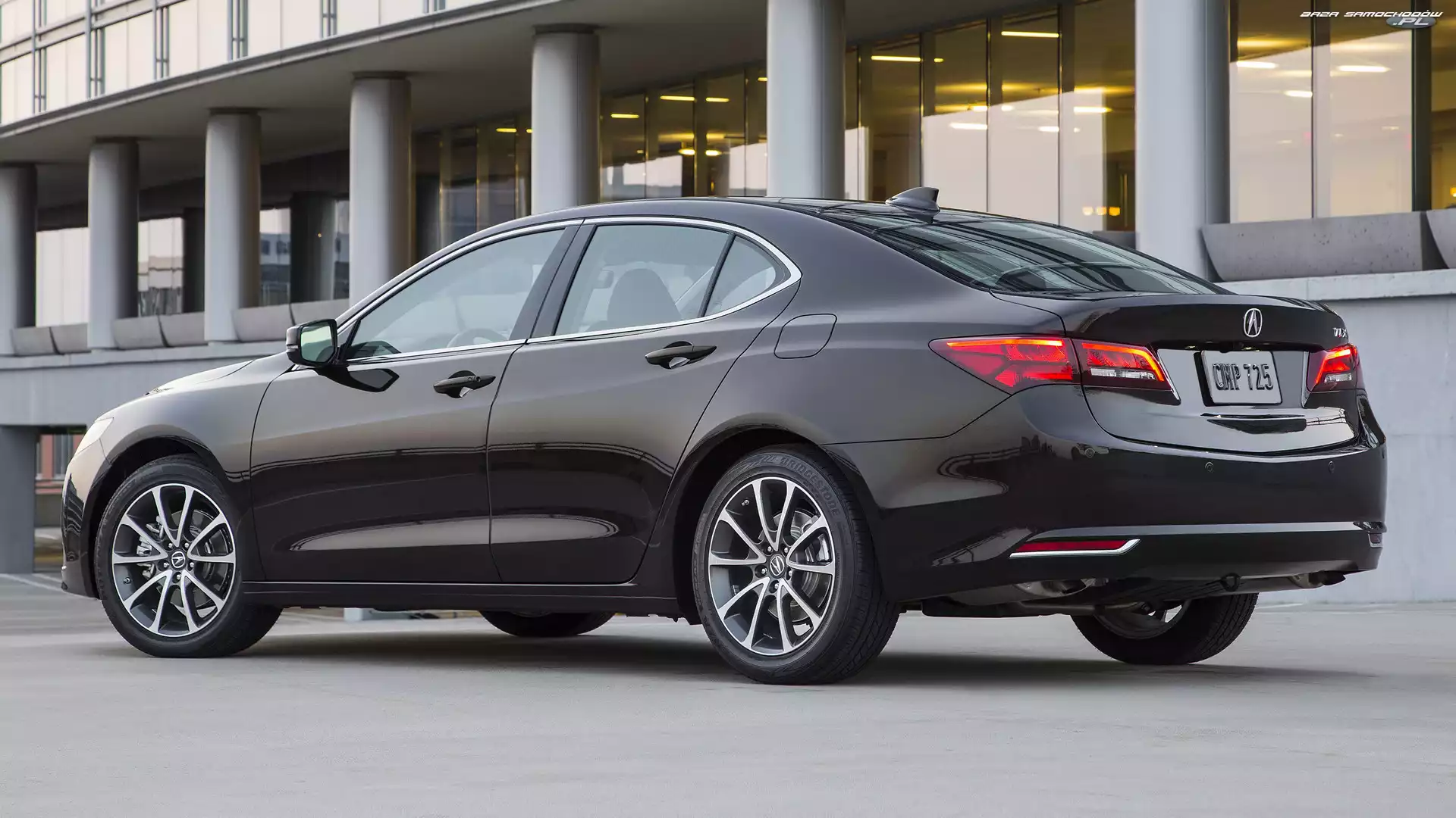 Acura TLX, Bok