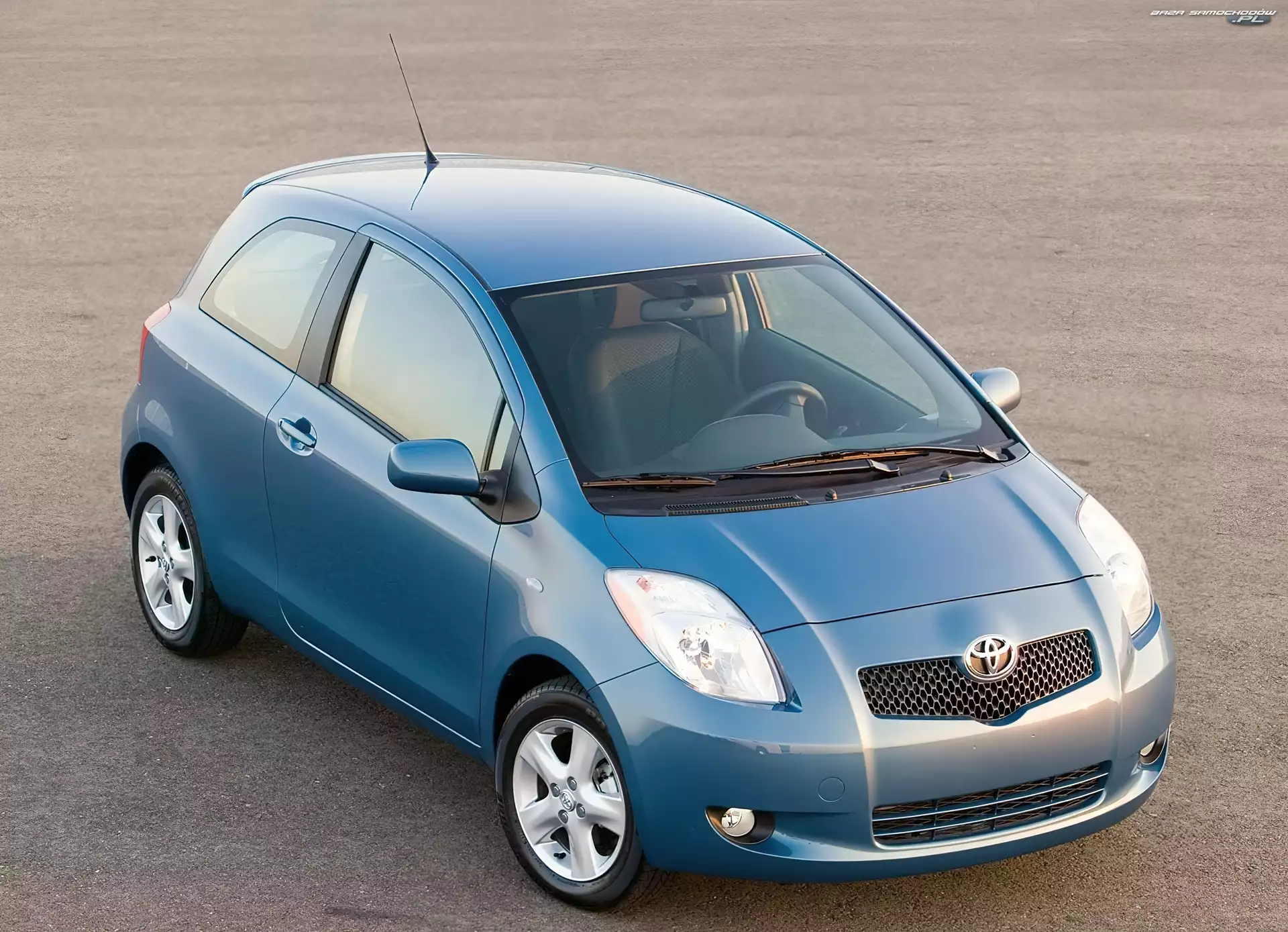 Toyota Yaris, Niebieska