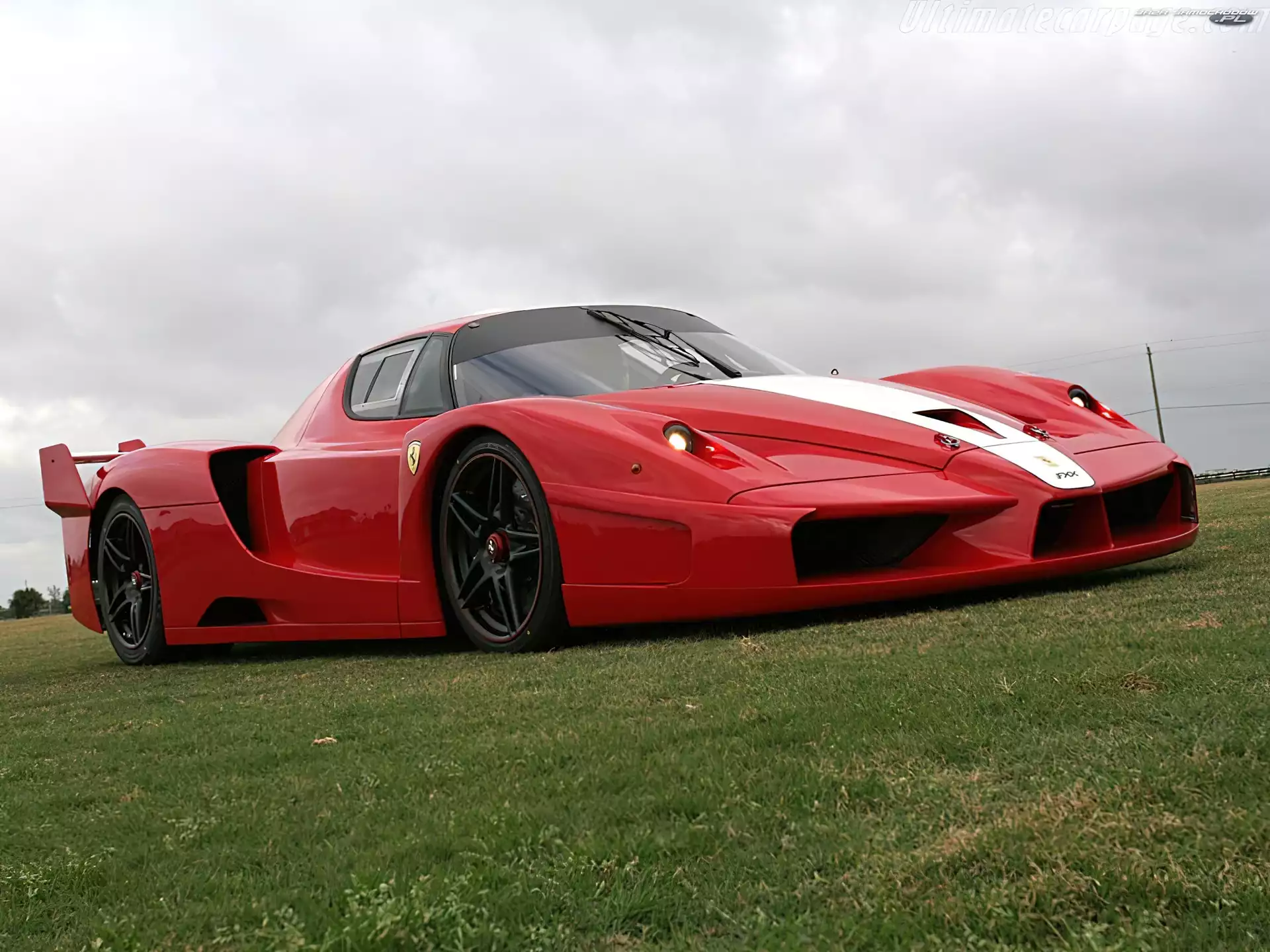 Trawa, Ferrari FXX, Reflektory