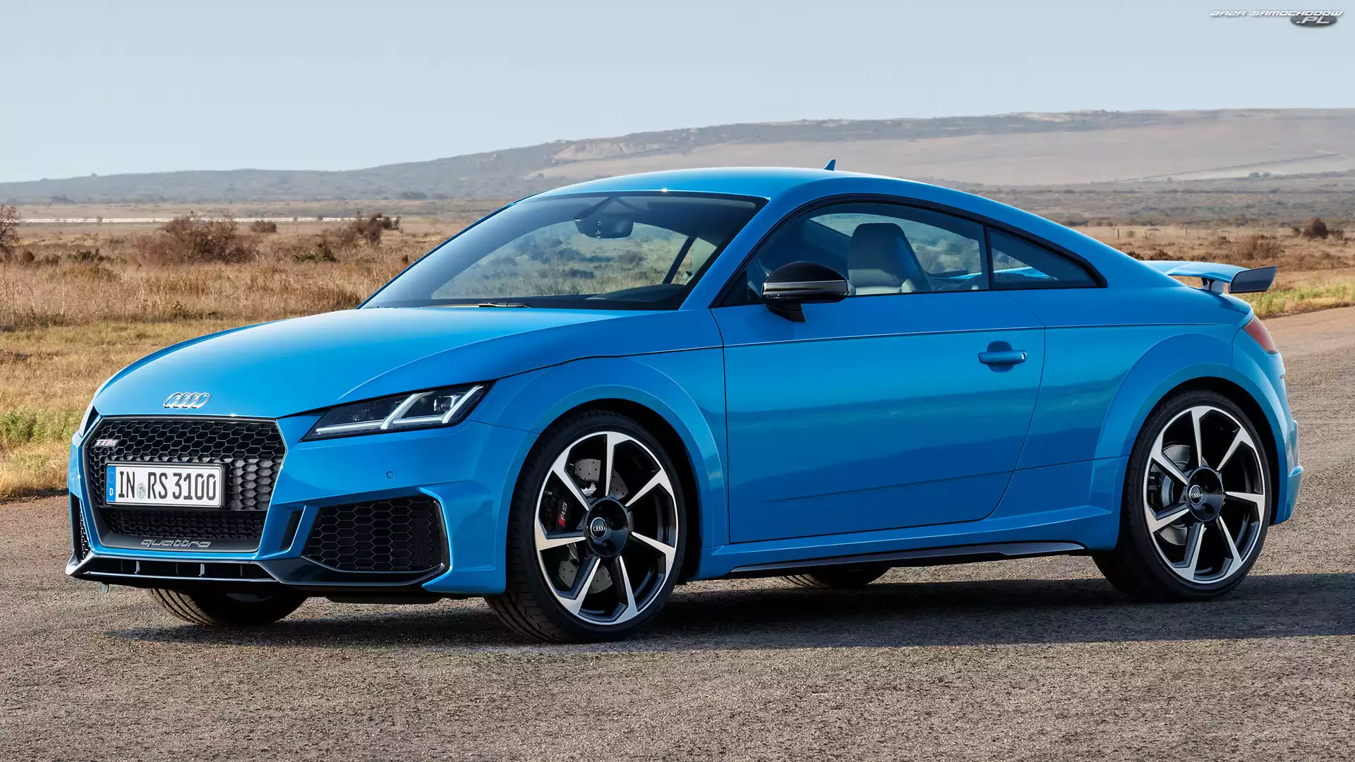 Audi TT RS Coupe, Niebieskie