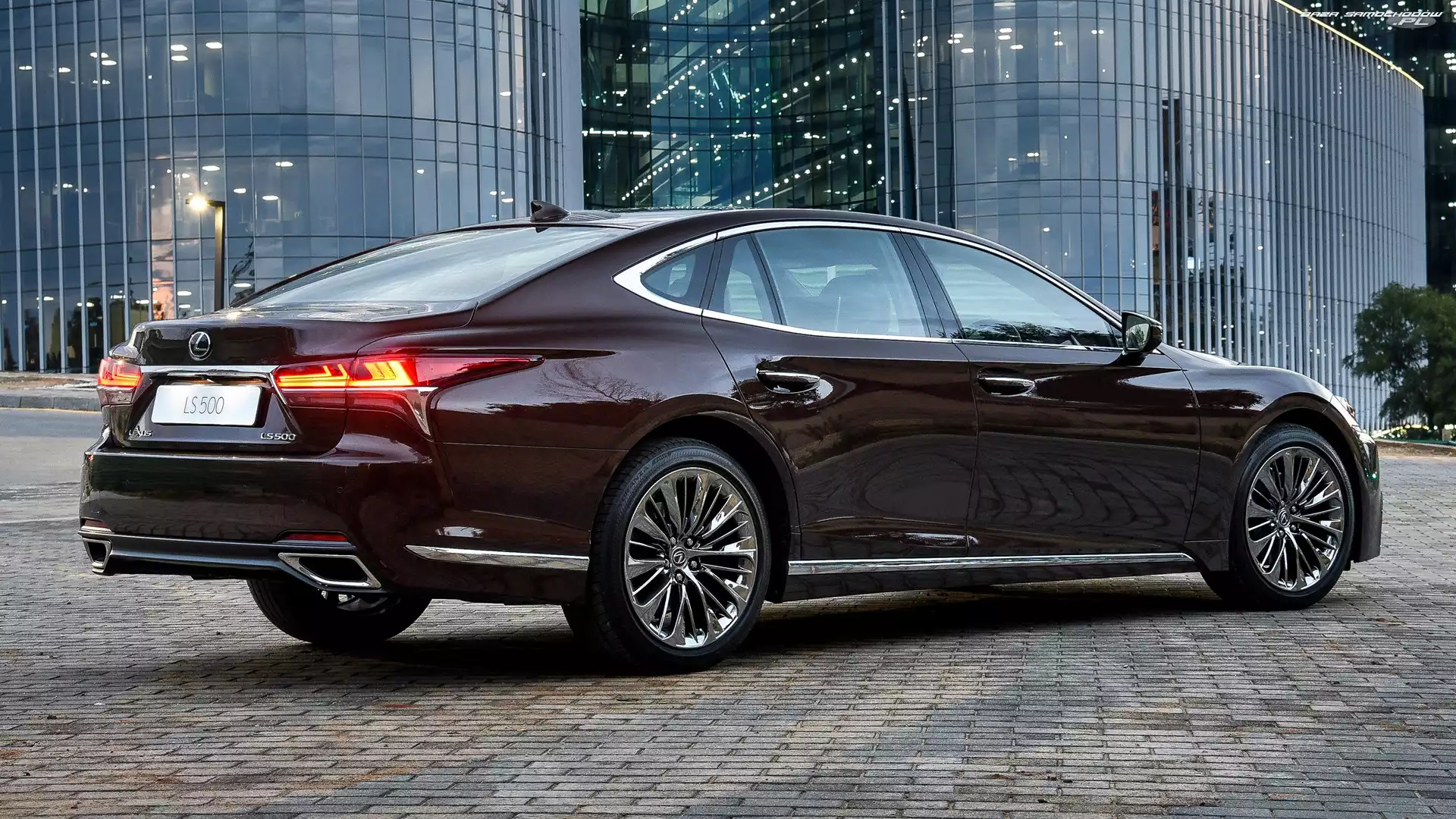 Tył, Lexus LS 500, Bok