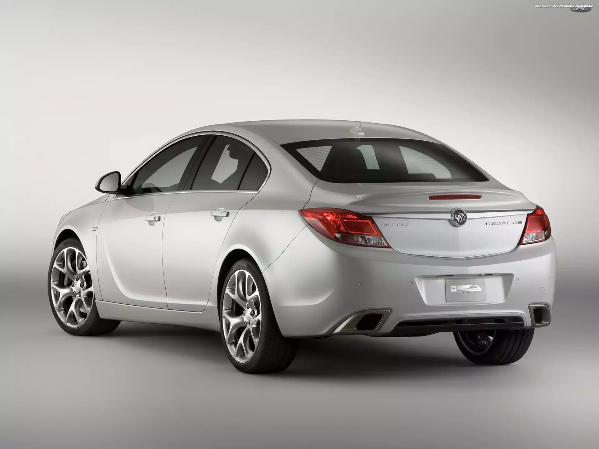 Tył, Buick Regal GS, Lampy