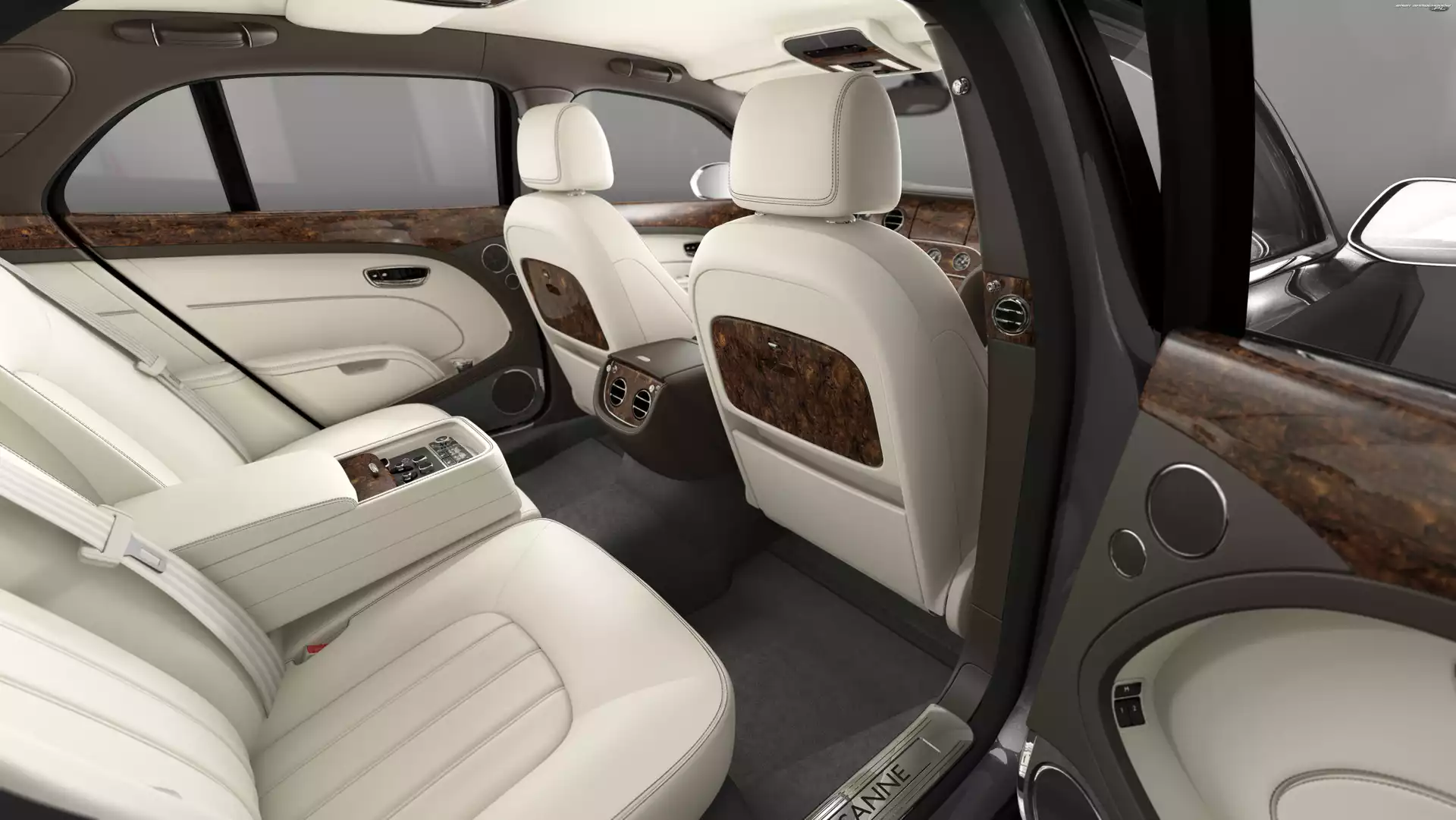 Tył, Bentley Mulsanne, Kanapa