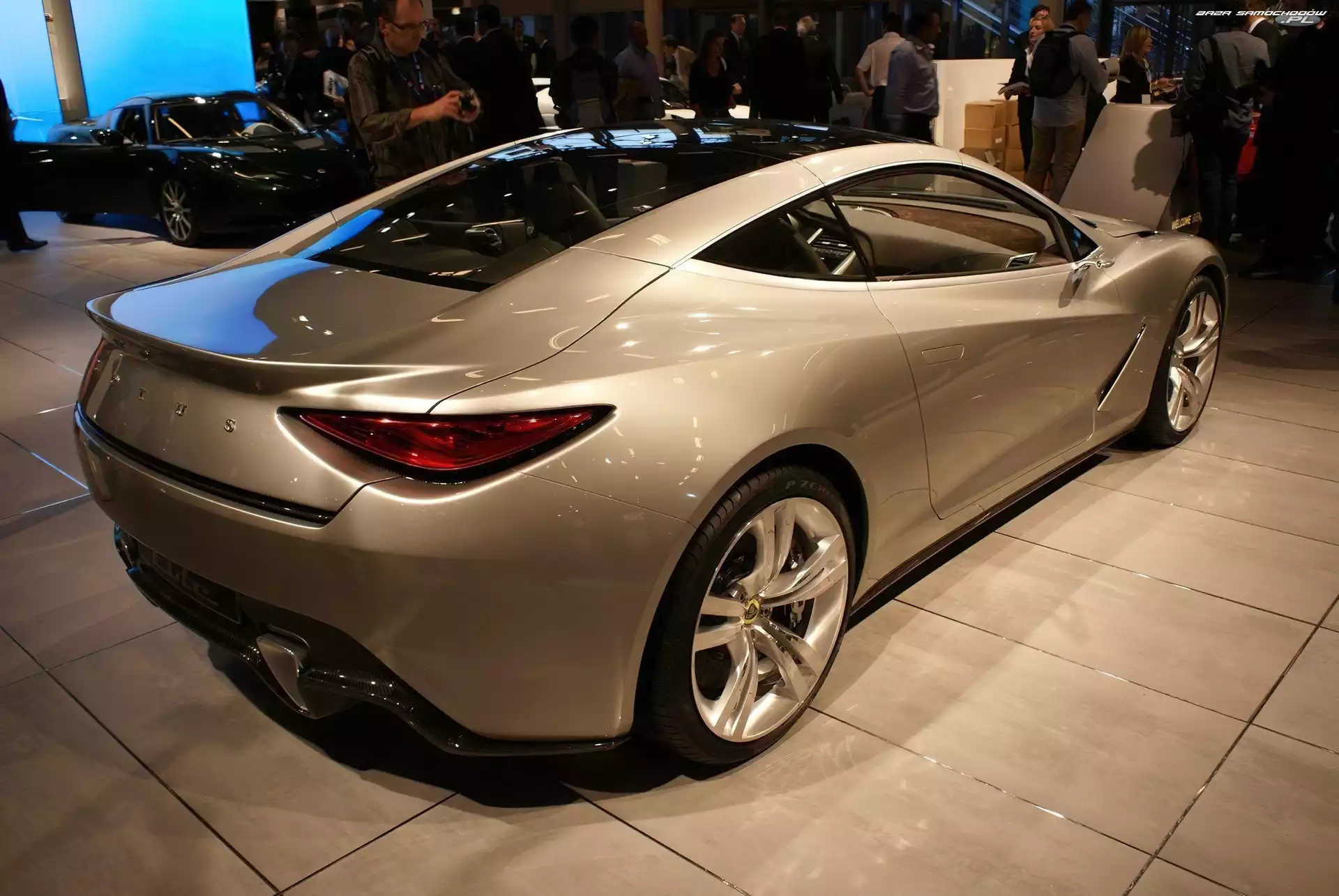 Tylne, Lotus Elite, Światło