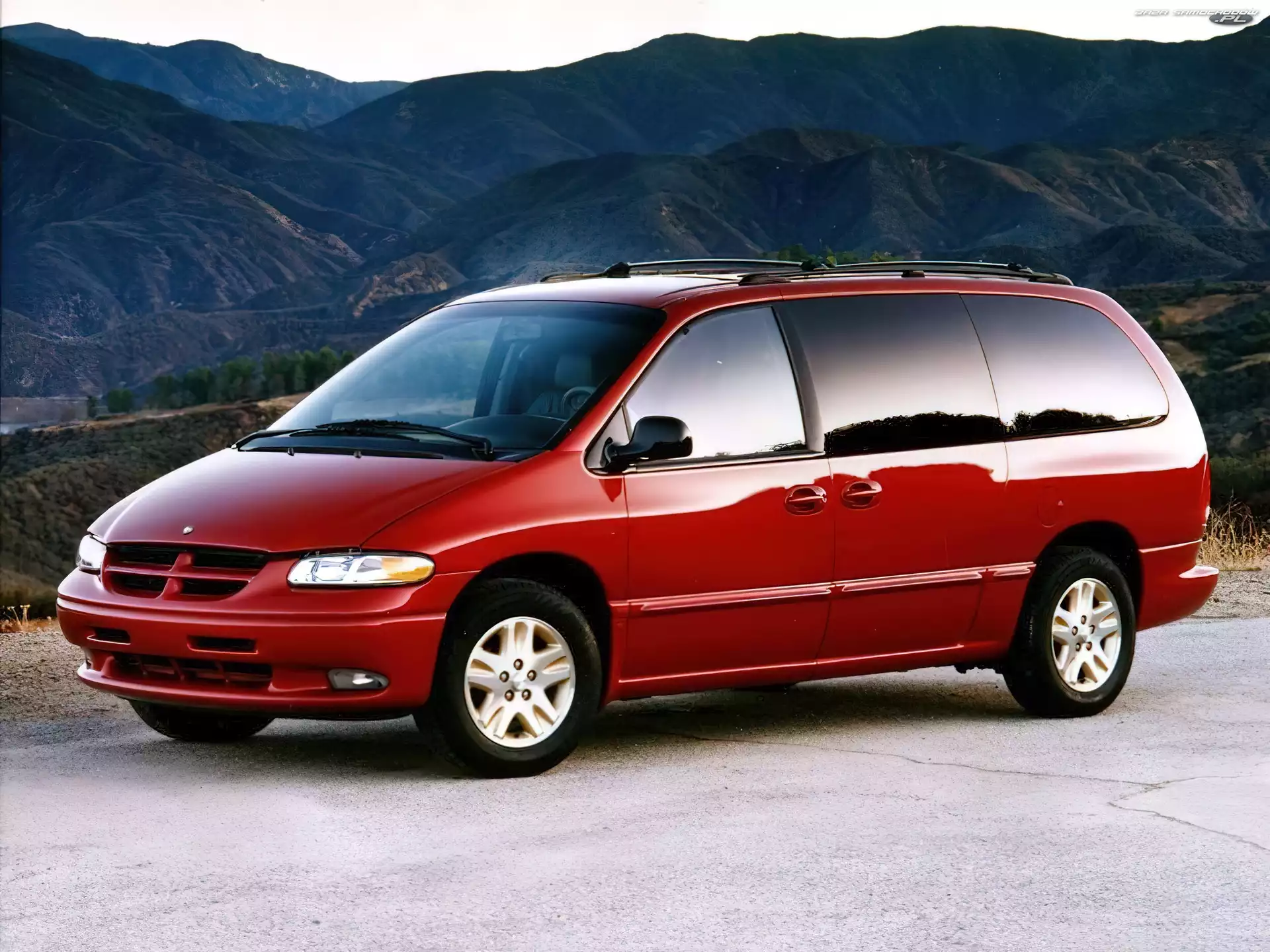 Van, Dodge Caravan, Reklama