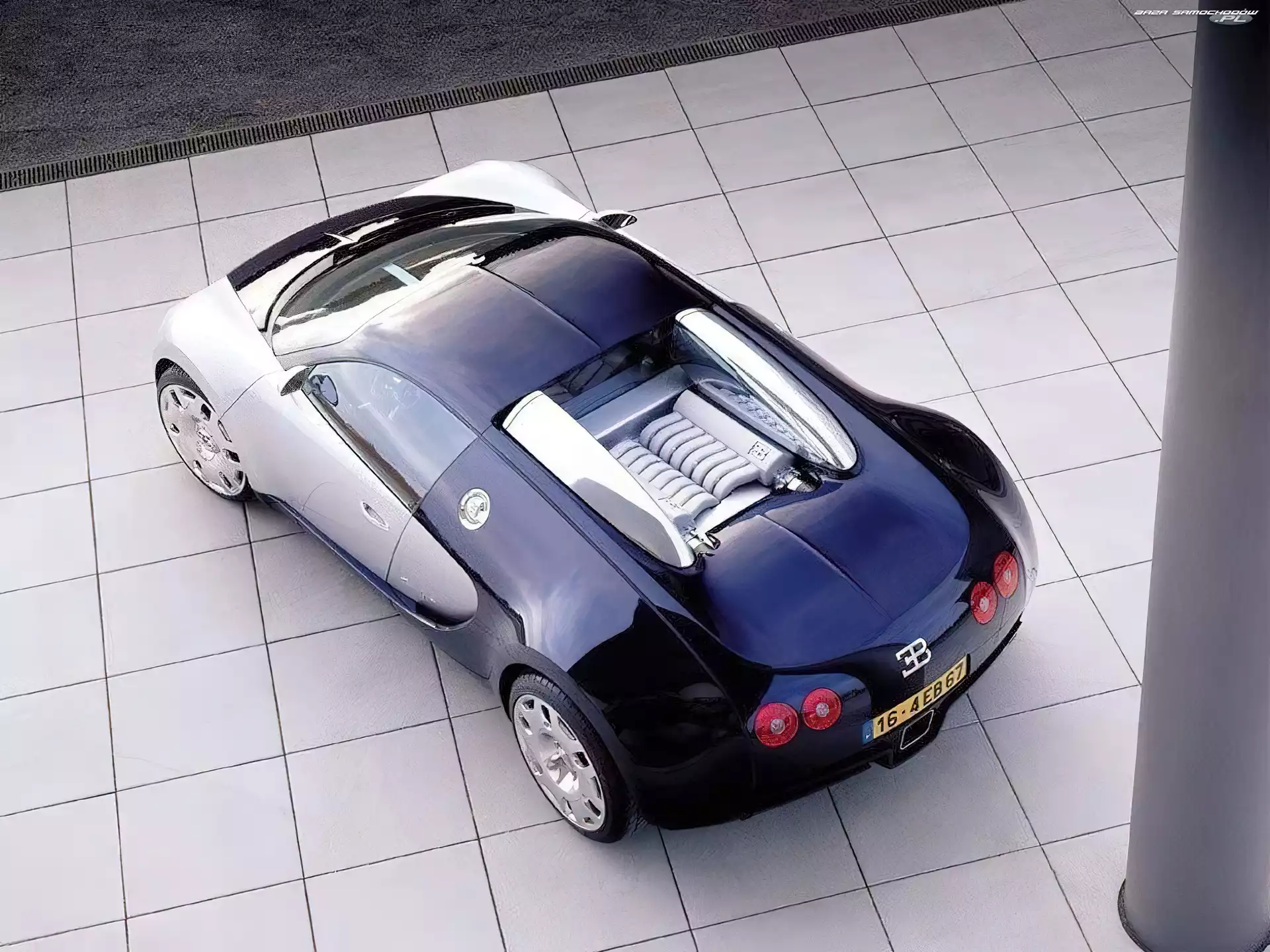Silnik, Bugatti Veyron