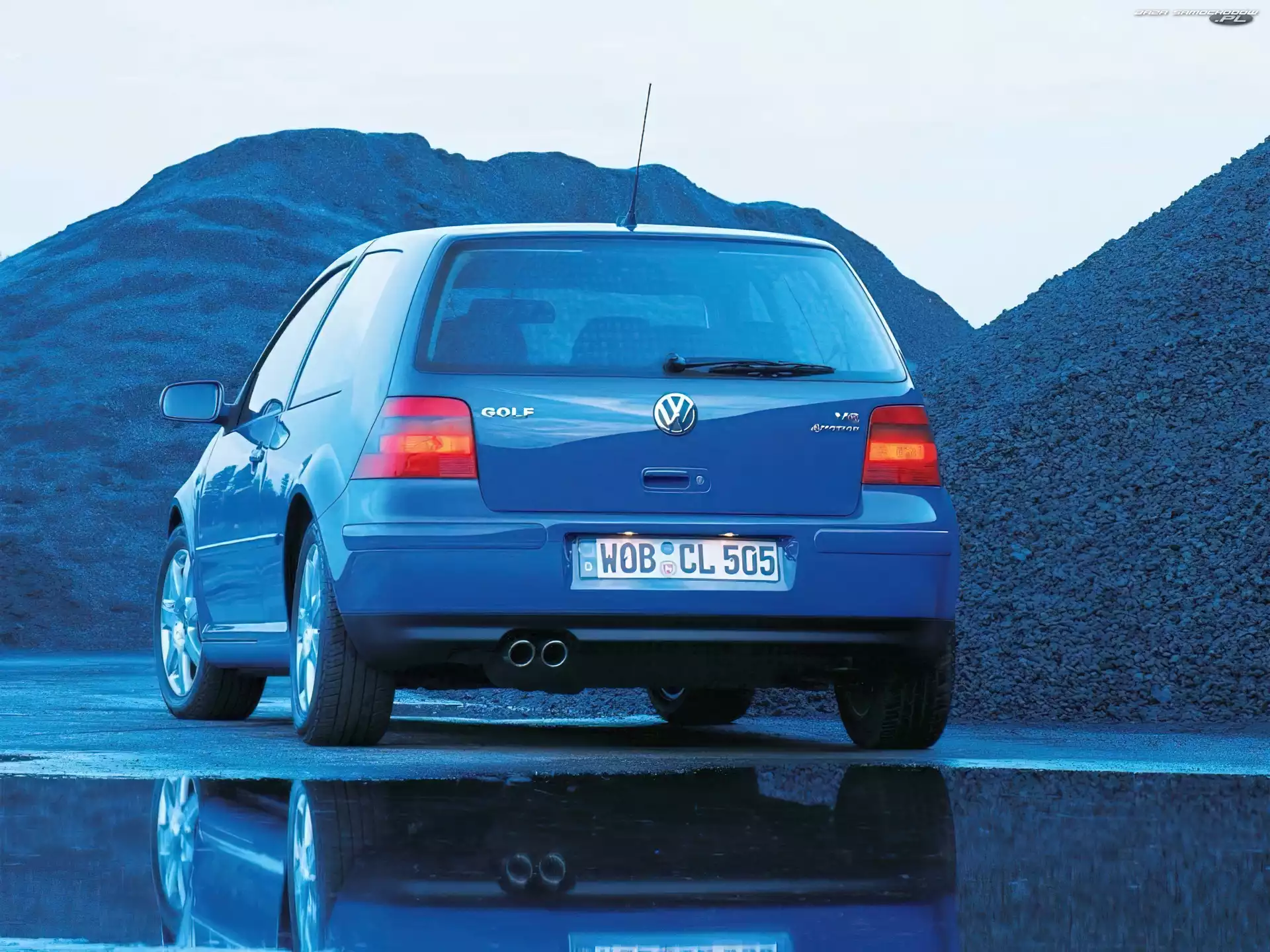Niebieski, Volkswagen Golf 4