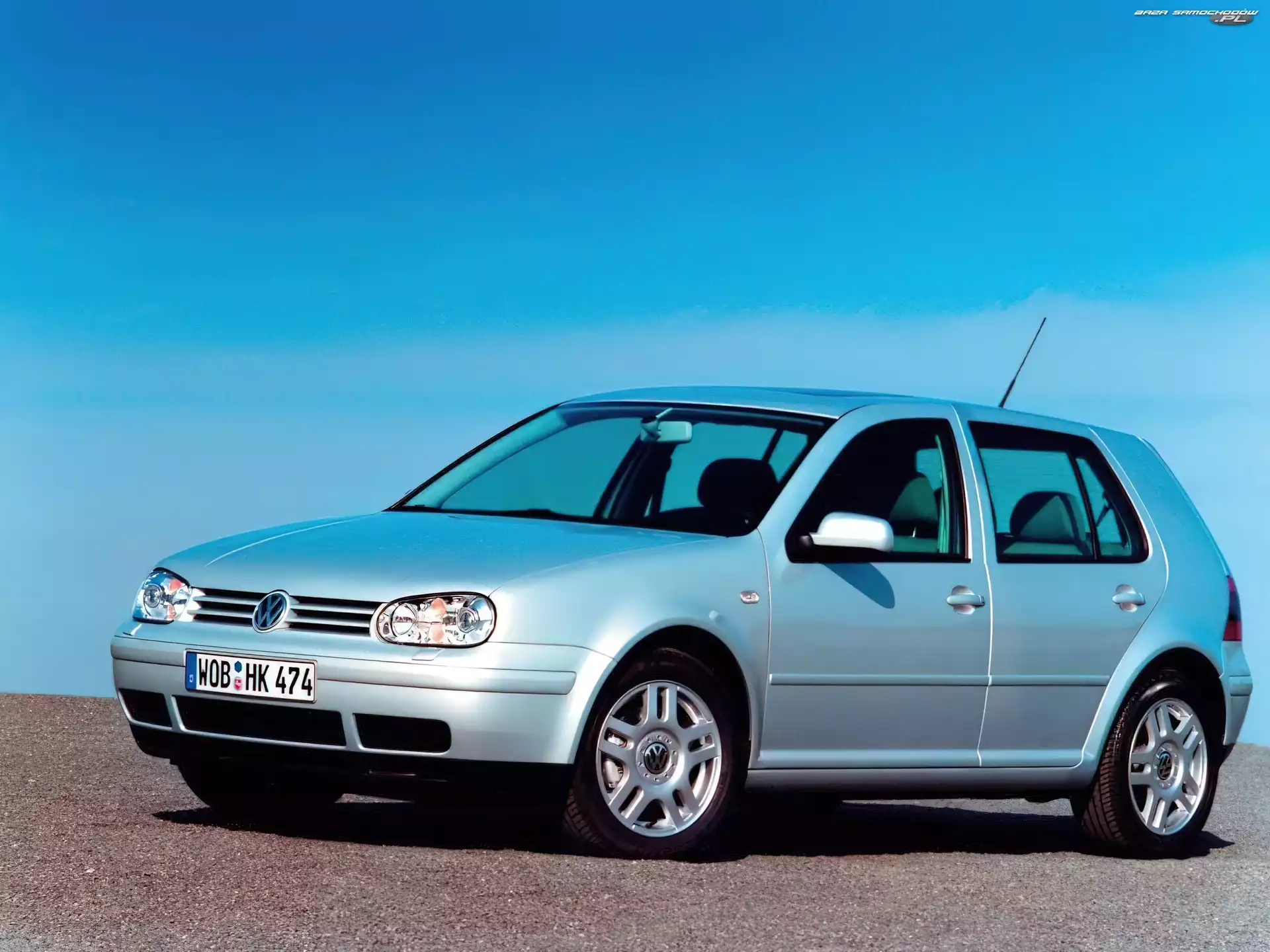 Srebrny, Volkswagen Golf 4