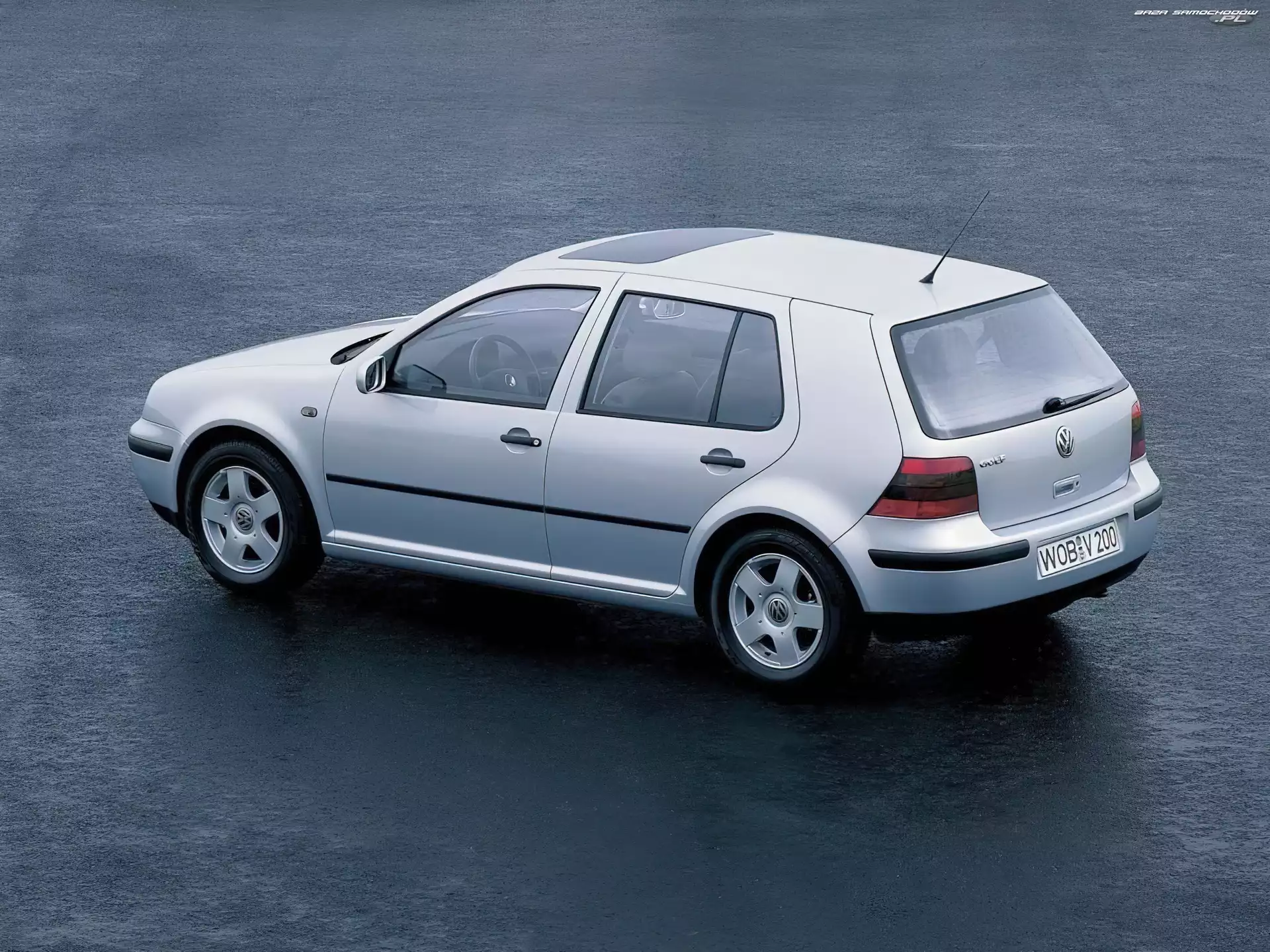 Srebrny, Volkswagen Golf 4